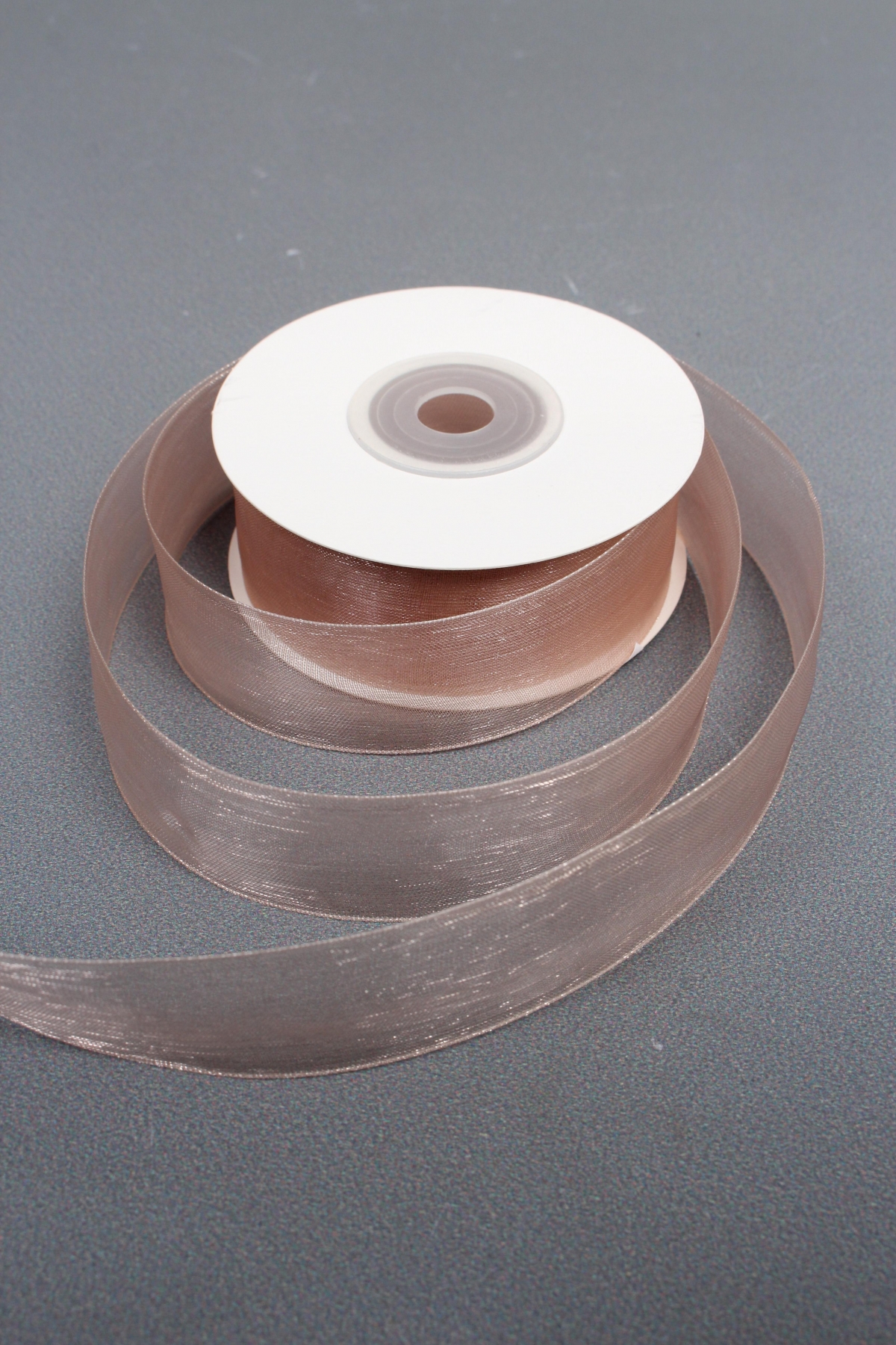 Лента органза на картонн.катушке, 25мм*25ярд, ванильный  0231М