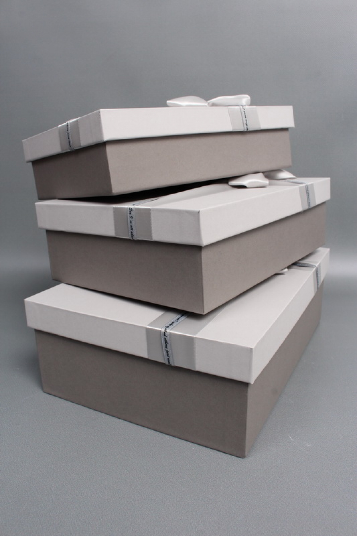 Набор коробок подарочных из 3шт - 29*21*9,5, 26*19*8, 23*17*6,5 см, серый/коричневый 7379М