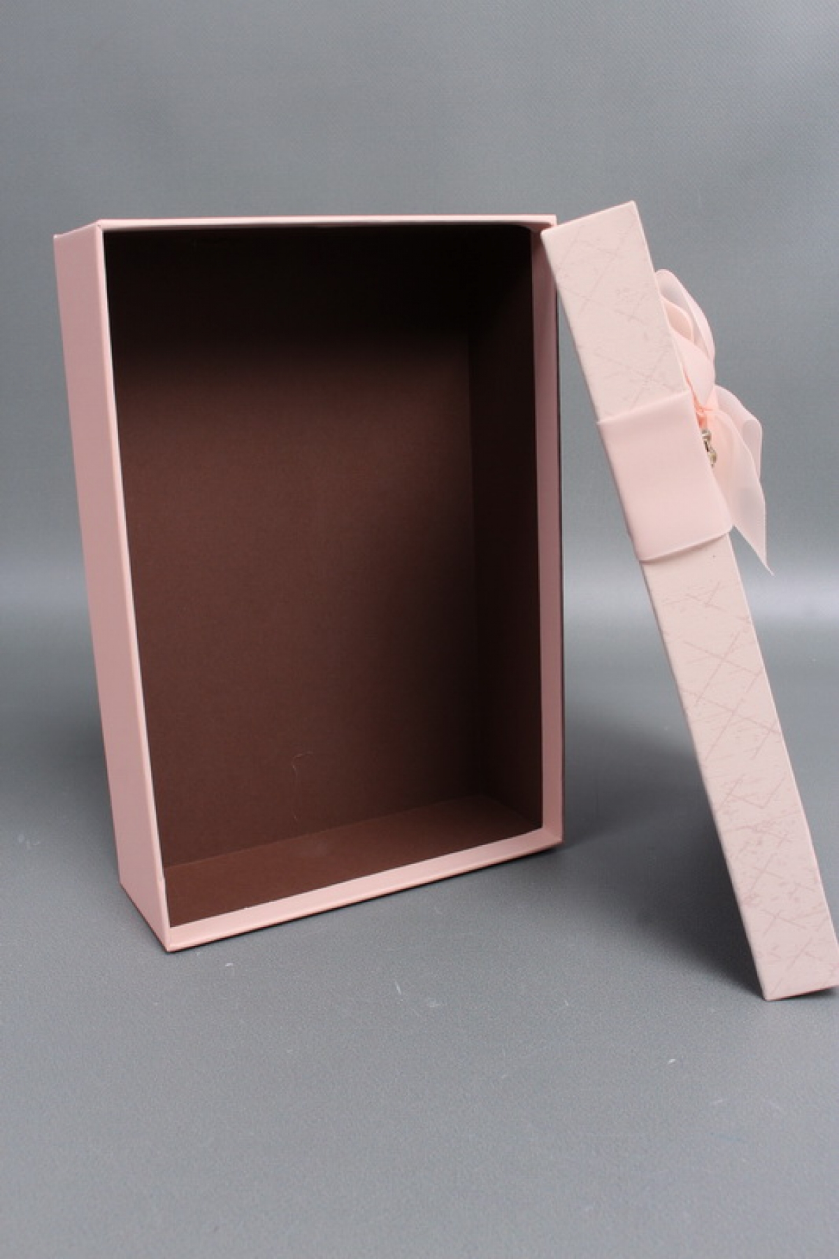 Набор коробок подарочных из 3шт - 33,5*25*11,5, 29*21*9, 24,5*17*6,5 см, светло-розовый 8178М