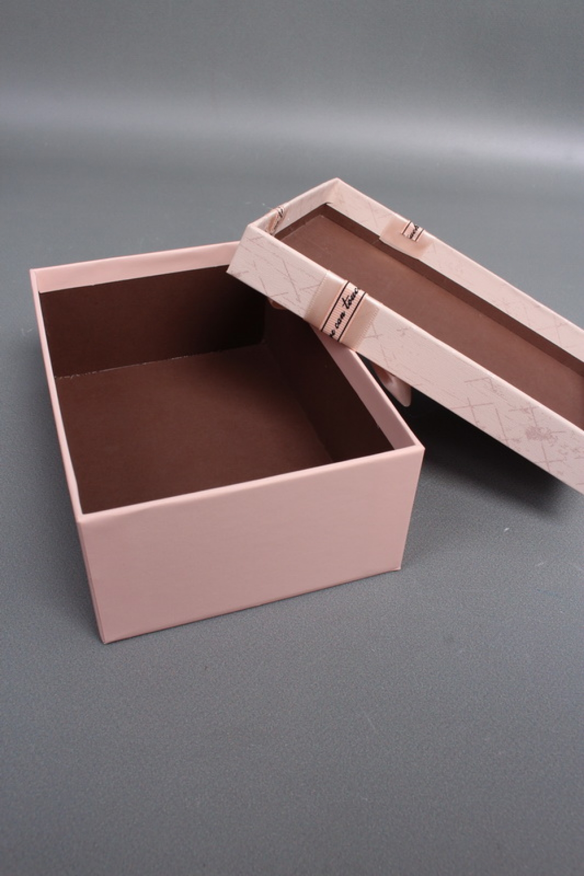 Набор коробок подарочных из 3шт - 22,5*16*9,5, 20*14*8, 17,5*12,5*6,5 см, св.розовый 7591М