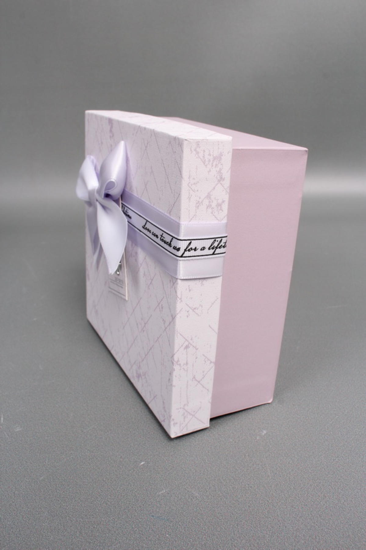 Набор коробок подарочных из 3шт - 19*19*9,5, 17*17*8, 15*15*6,5 см, св.сиреневый 7843М