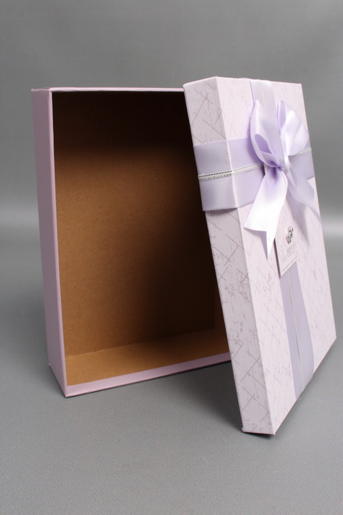 Набор коробок подарочных из 3шт - 29*21*9,5, 26*19*8, 23*17*6,5 см, св.сиреневый 7751М