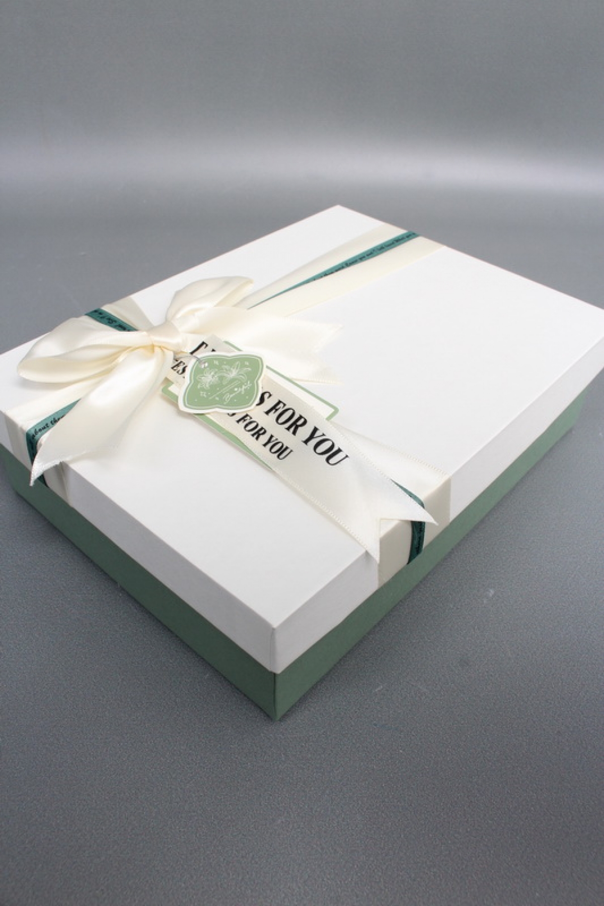 Набор коробок подарочных из 3шт - 29*21*9,5, 26*19*8, 23*17*6,5 см, зеленый 7362М