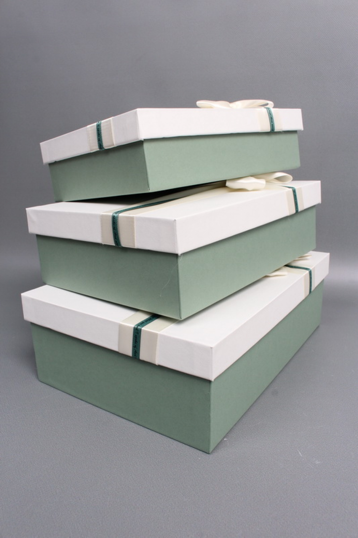 Набор коробок подарочных из 3шт - 29*21*9,5, 26*19*8, 23*17*6,5 см, зеленый 7362М