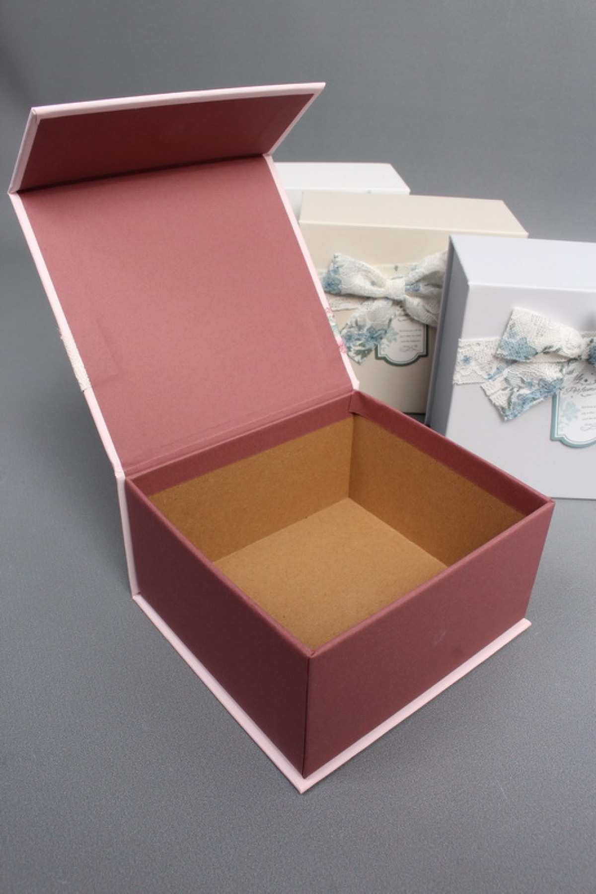 Набор коробок подарочных из 4шт ассорти  - 13,5*12,5*7,5, 7331М