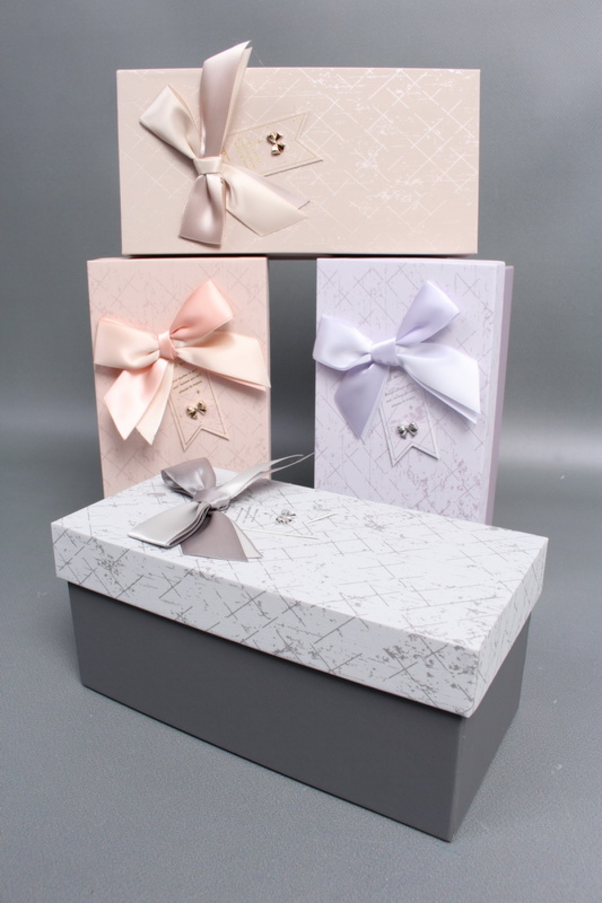 Набор коробок подарочных из 4шт ассорти - 21*10,5*9,5,  7812М