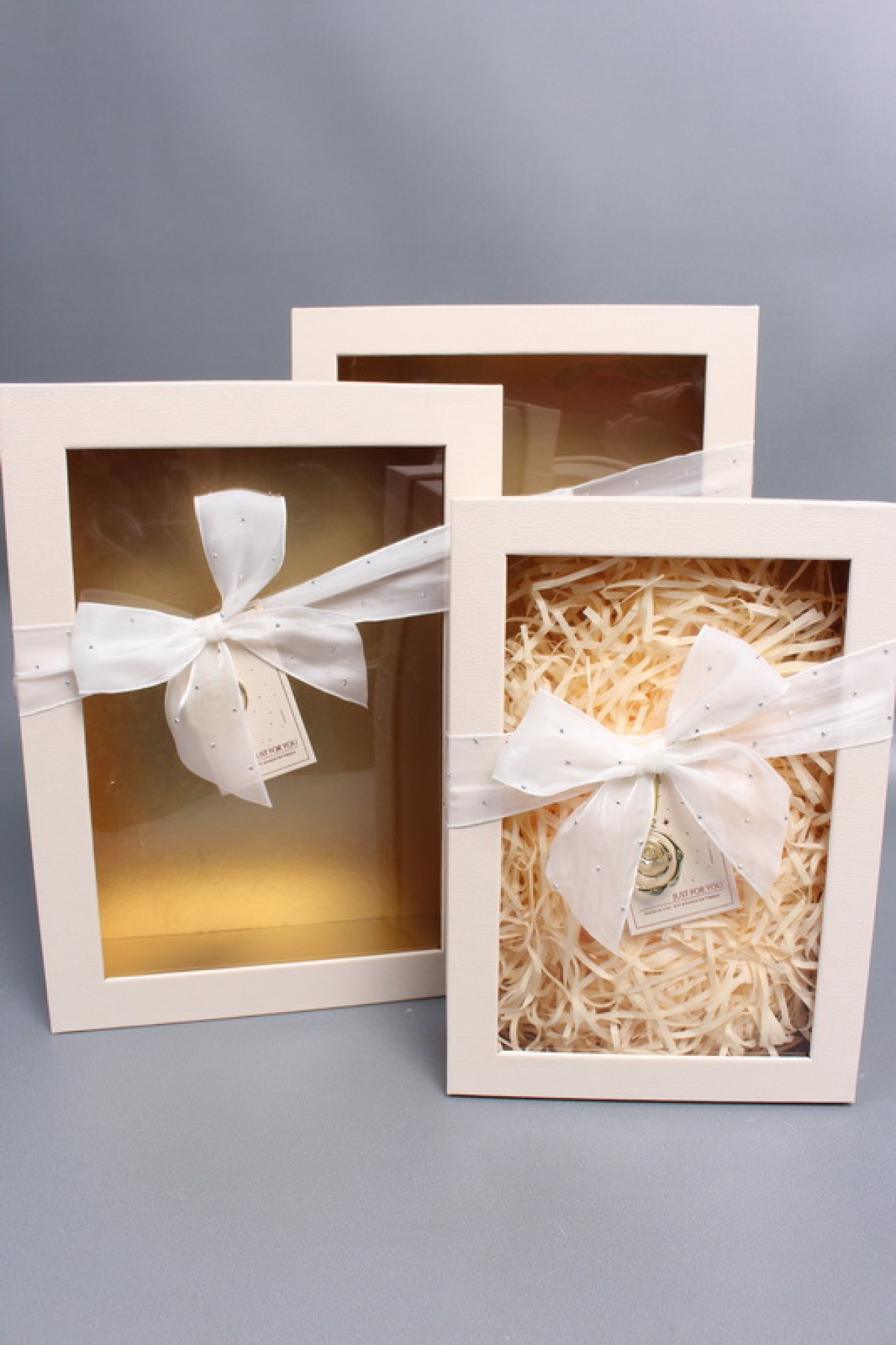 Набор коробок подарочных с бантиком из 3шт - 33,5*25*11,5, 29*21*9, 24,5*17*6,5, светло-розовый 6341