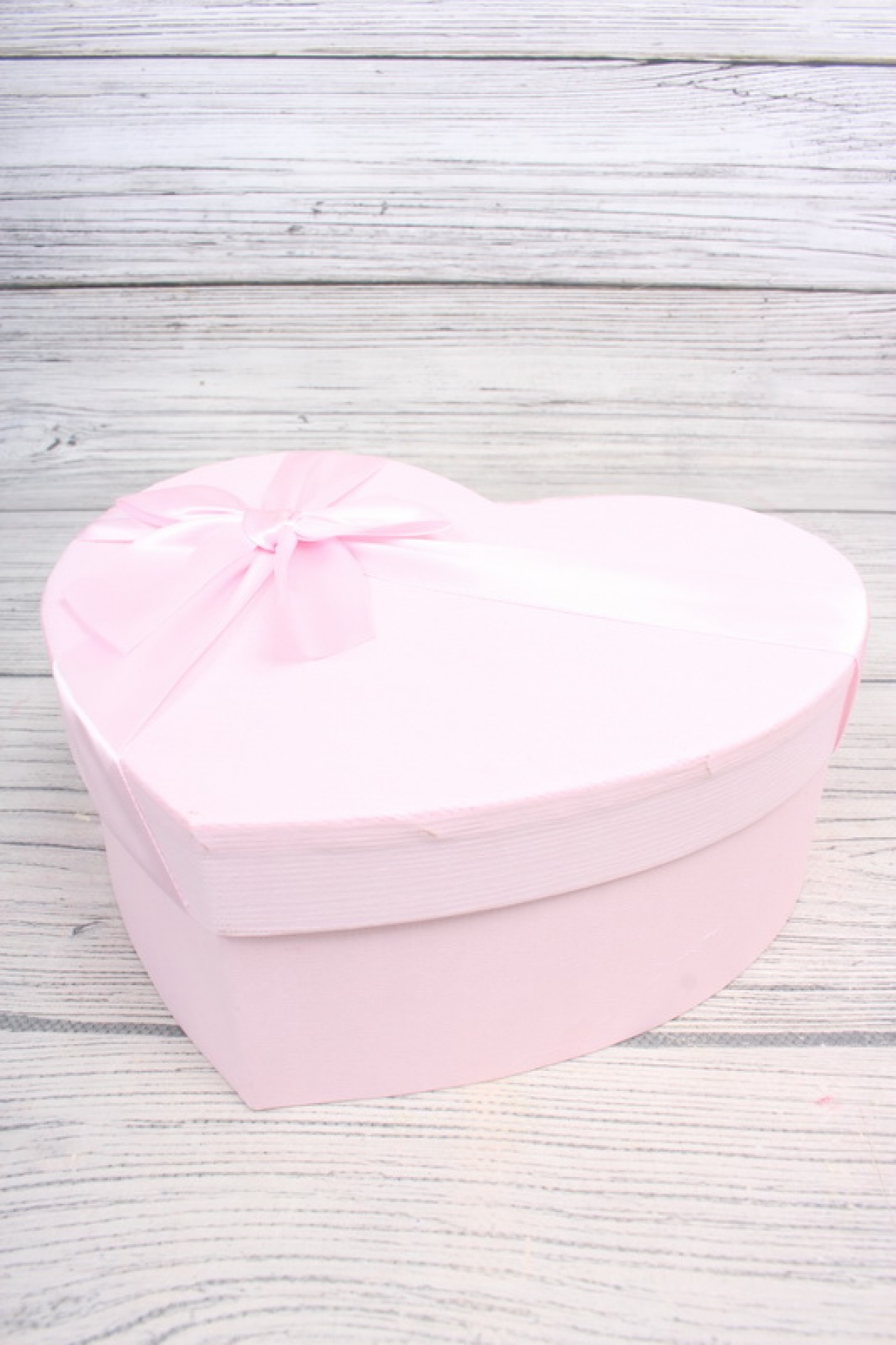 Набор коробок "Сердце с бантом" 3шт, 31*28*12cm, 27*24*10cm, 23*20*9cm, красный 2024Н