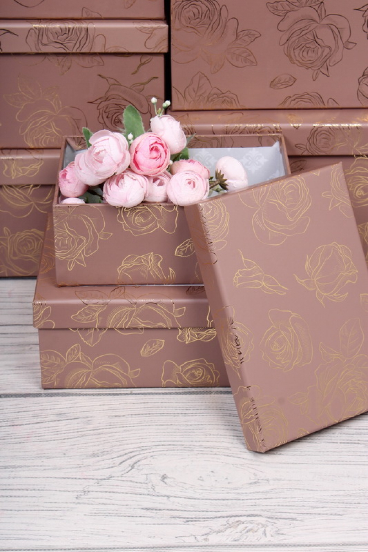Набор подарочные коробок из 10шт -  Прямоугольник Золотые Розы какао 37*28*16см   К912