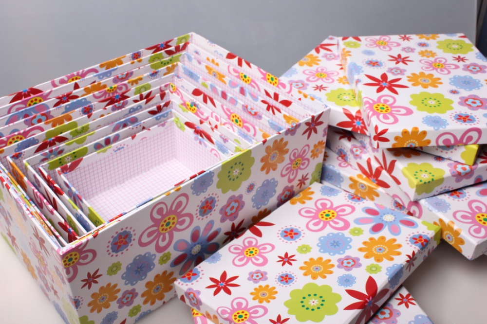 Набор подарочной бумаги. Коробочки для упаковки. Коробки для хранения украшений. Красивые коробки для хранения. Декор коробки для подарка.