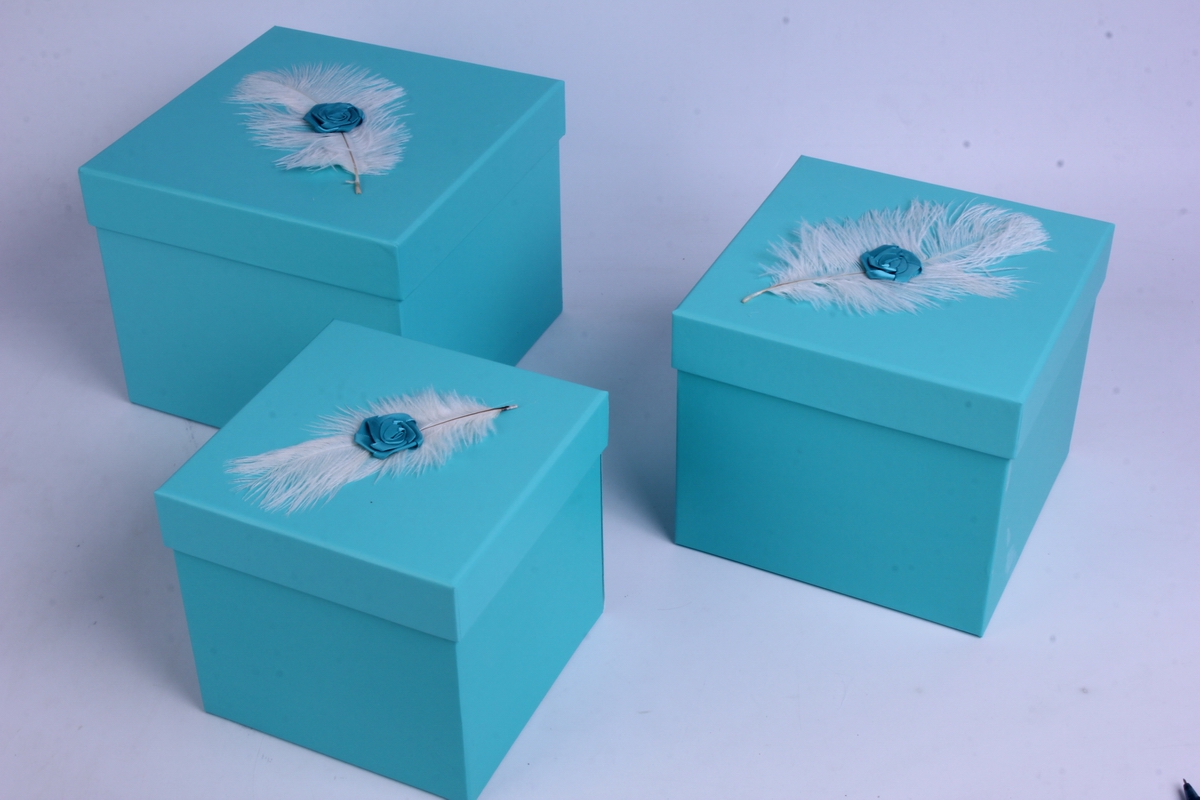 набор подарочных коробок из 3 шт куб бирюза 20*20*20