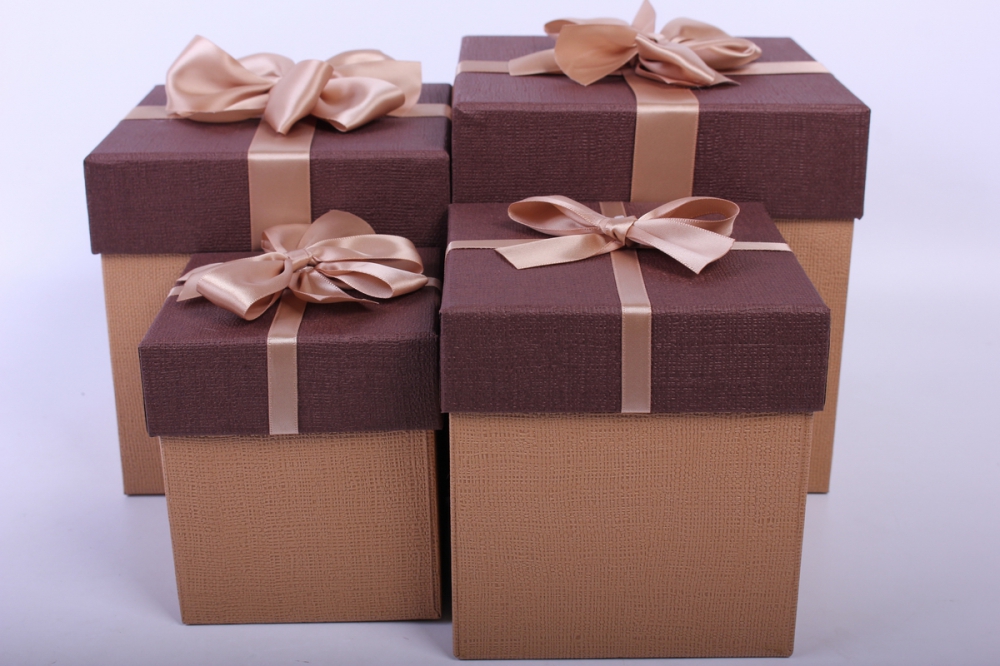Большие красивые коробки. Подарочные коробки. Красивые коробочки для подарков. Красивые подарочные коробки. Большие коробки для подарков.