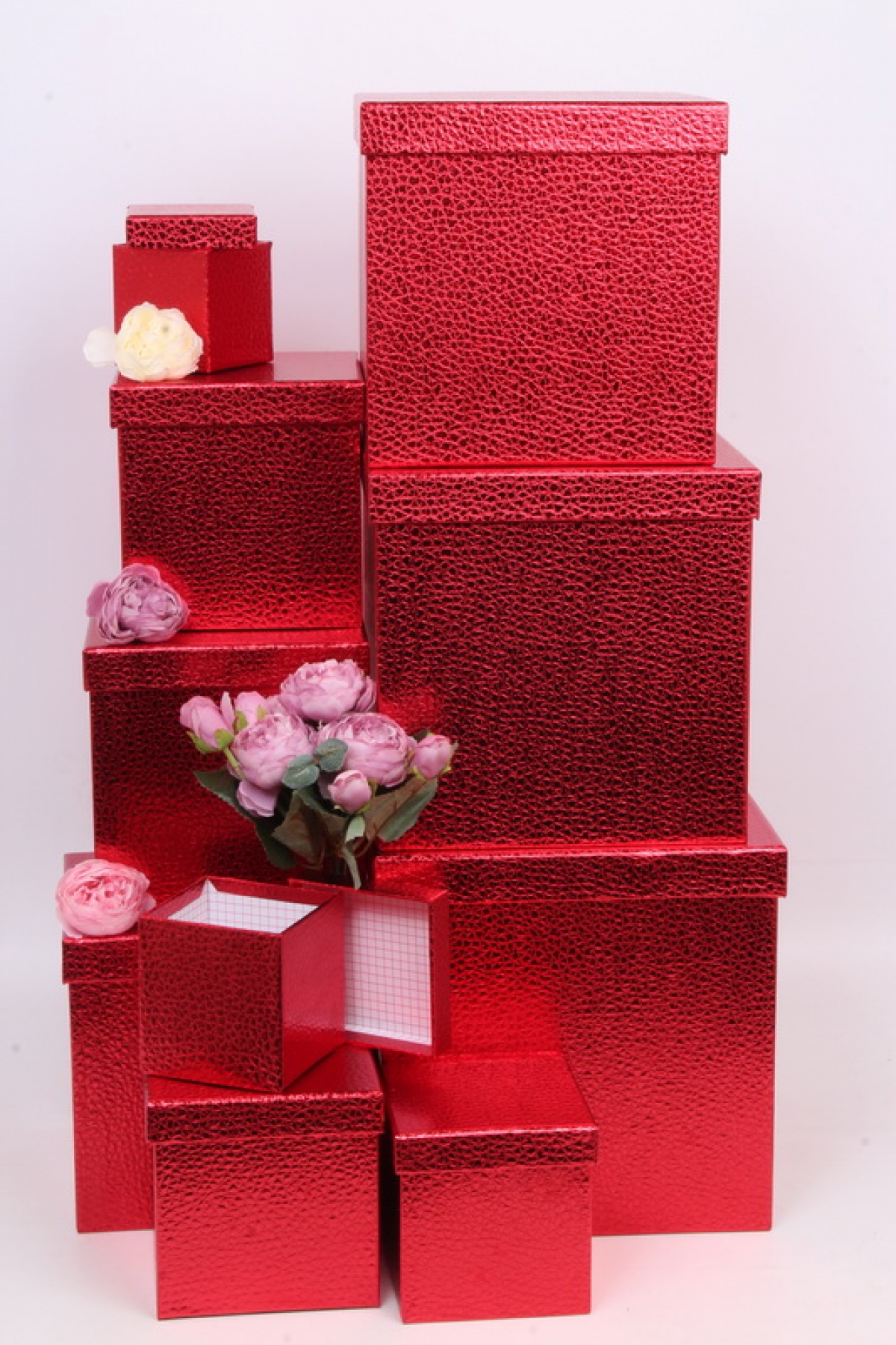 Набор подарочных коробок из 10шт - КУБ  "Красный" 25*25*25см  SY601-RED