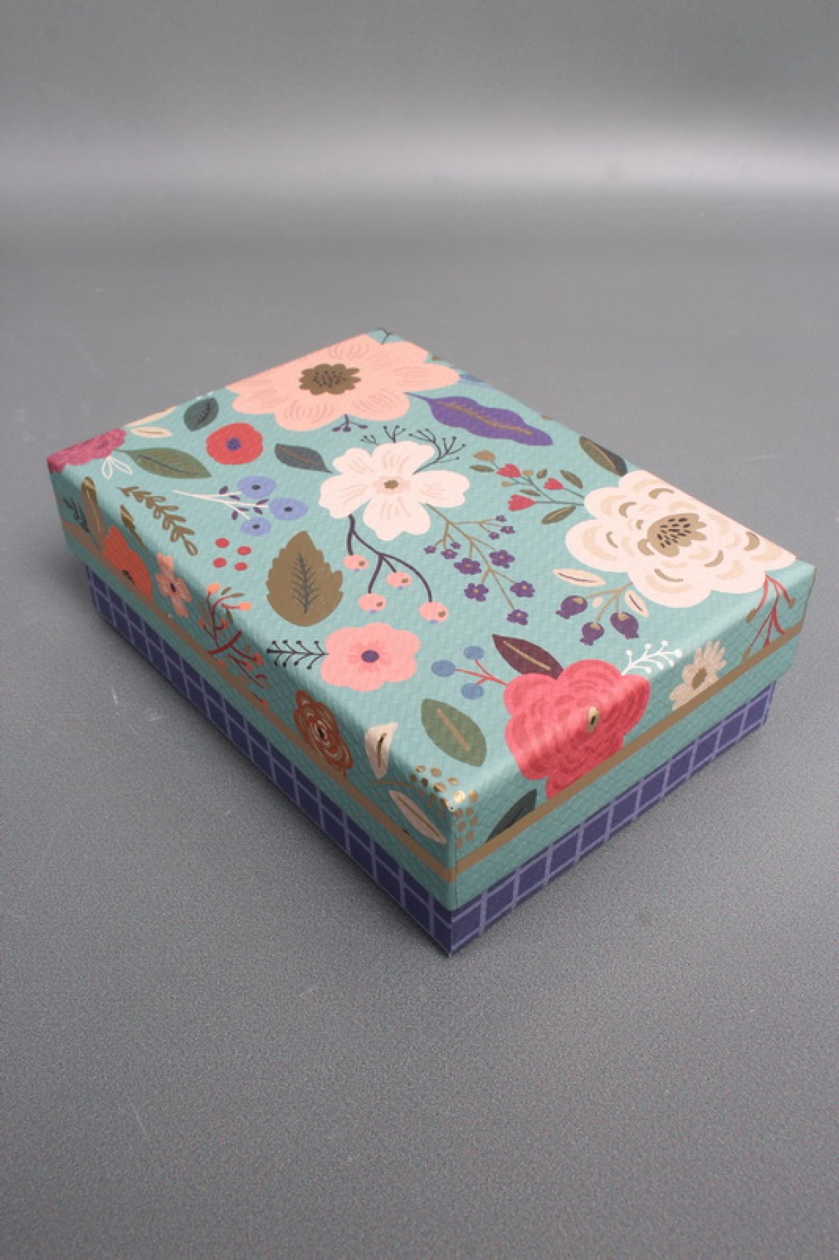 Набор подарочных коробок из 10шт - Прямоугольник Цветы 36*26*10  К116А