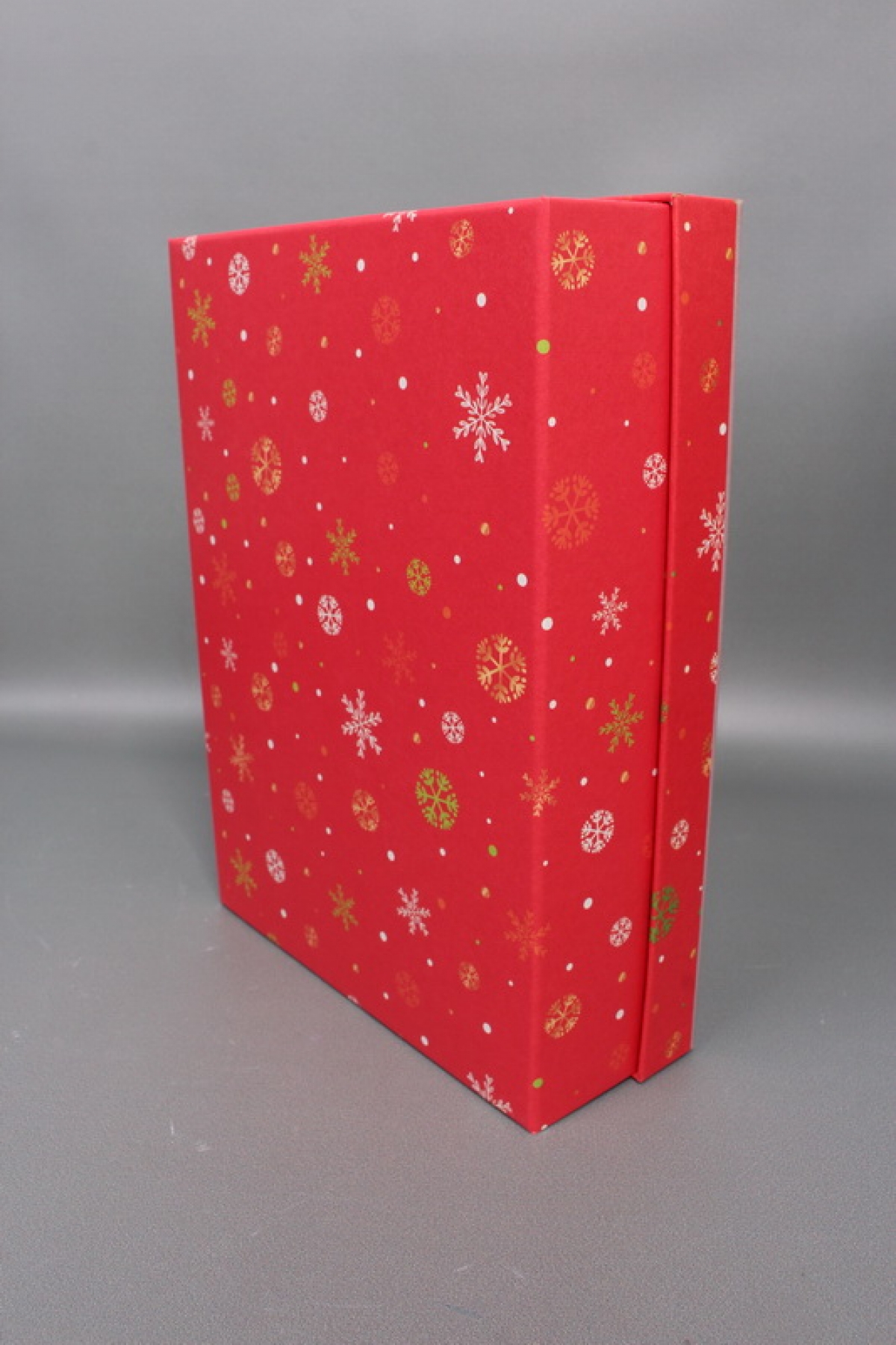 Набор подарочных коробок из 3шт - Прямоугольник НГ Гномики с тиснением 33*23*9  N2508