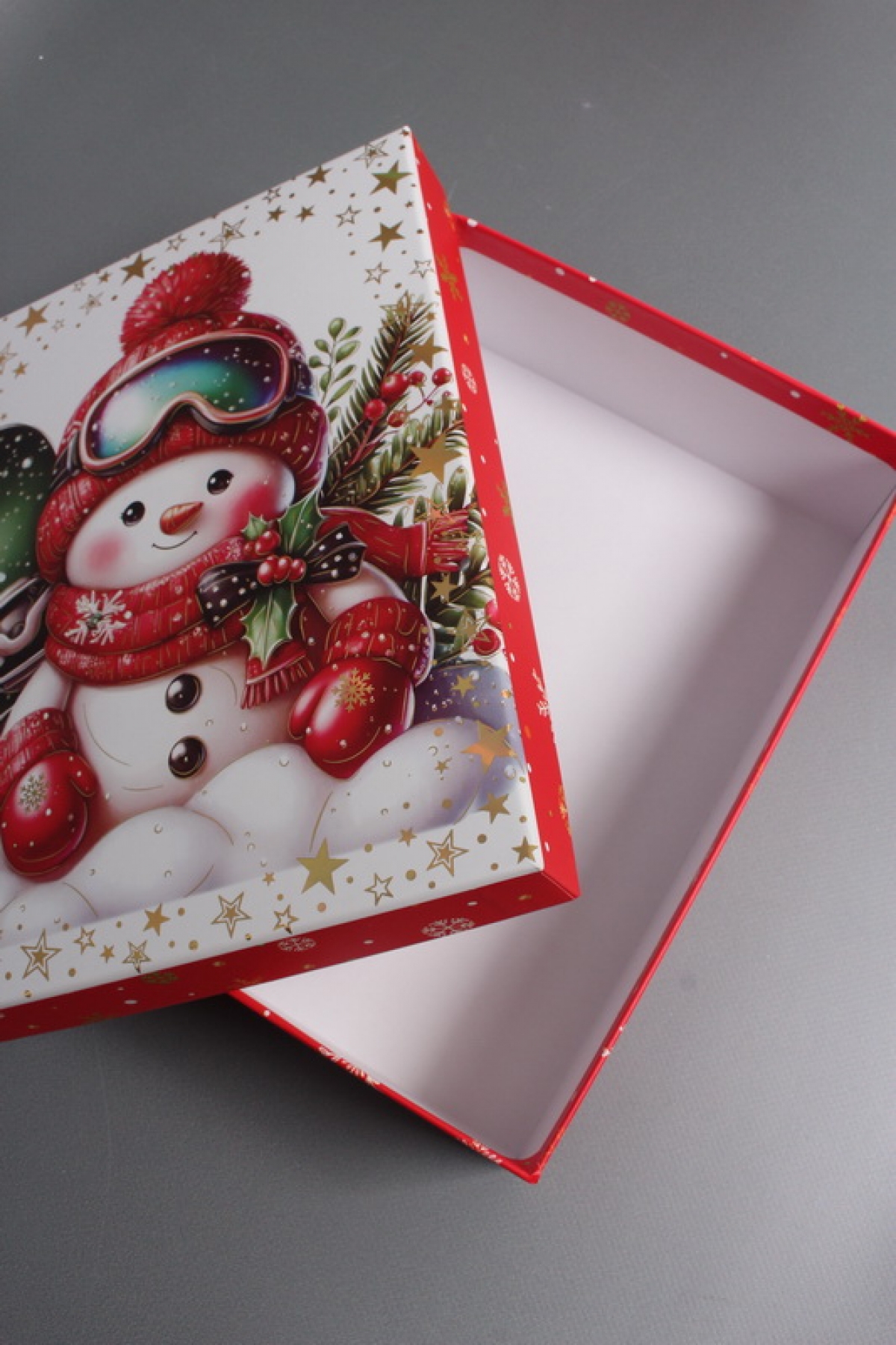 Набор подарочных коробок из 3шт - Прямоугольник НГ Снеговики с тиснением 33*23*9  N2508