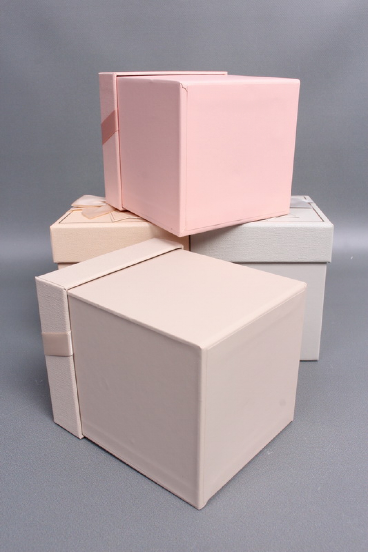 Набор подарочных коробок из 4шт ассорти 11,5*11,5*12,5,   6396М