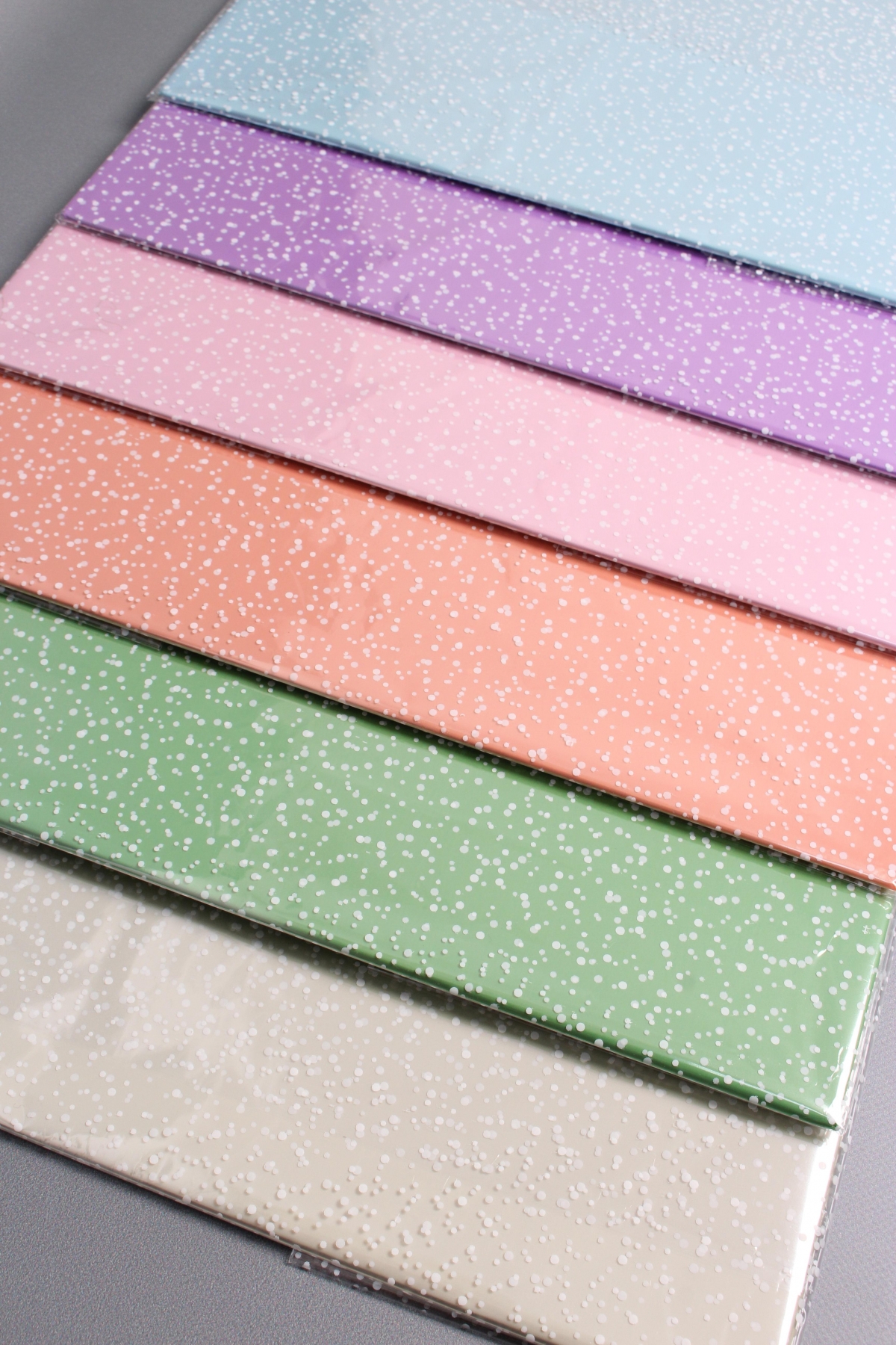 Пакет с жестким дном с белым рис. №5  ( 28*40*86) (12шт в уп) Пк05-00-0000