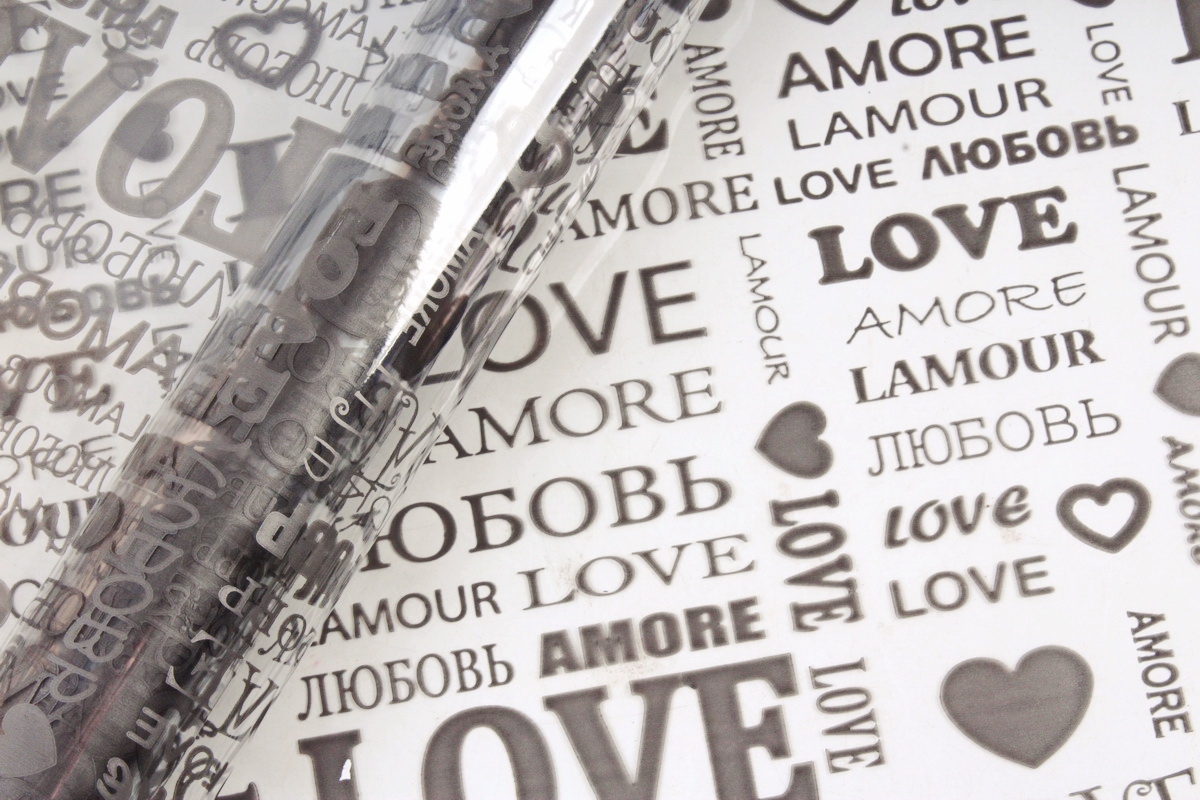 Пленка цветная Love 70см графит	(200гр) 00054793