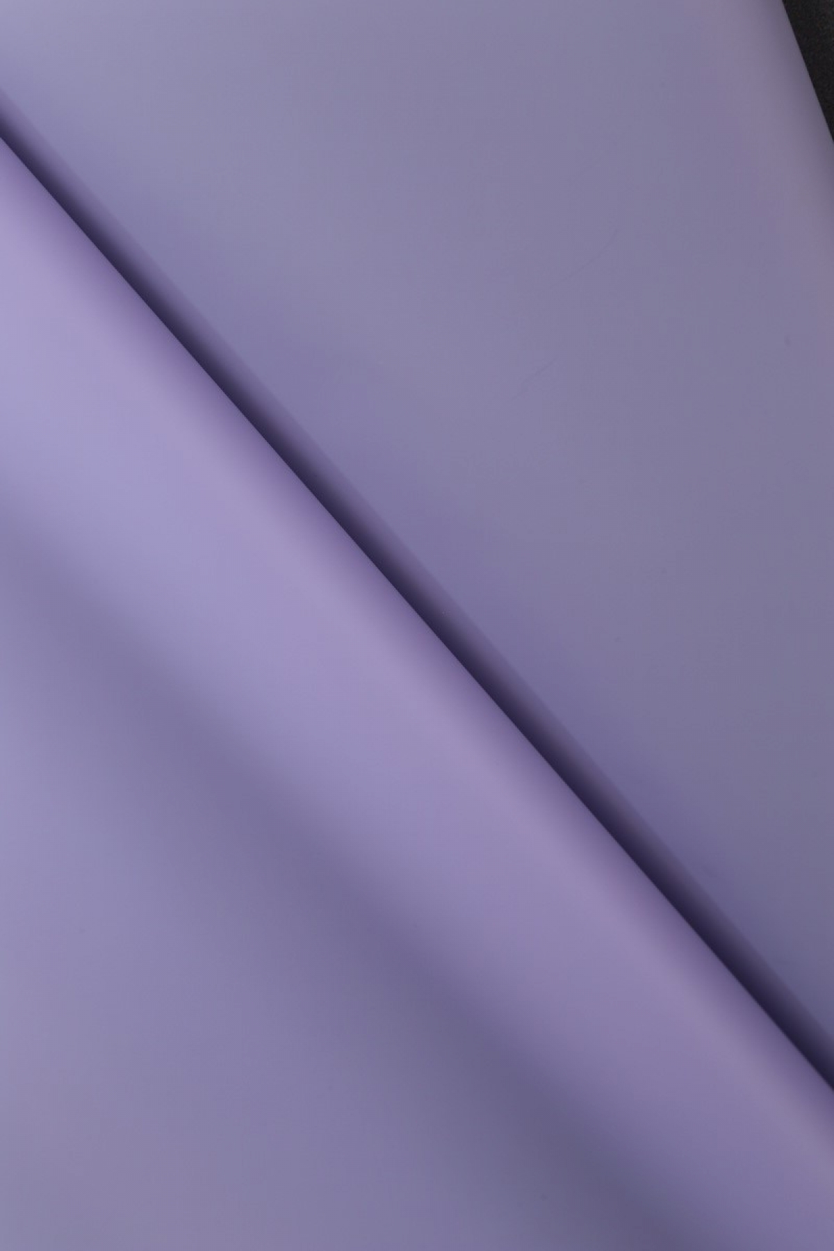 Пленка Лак PASTEL 59 см. 180 гр. сирень 4584М