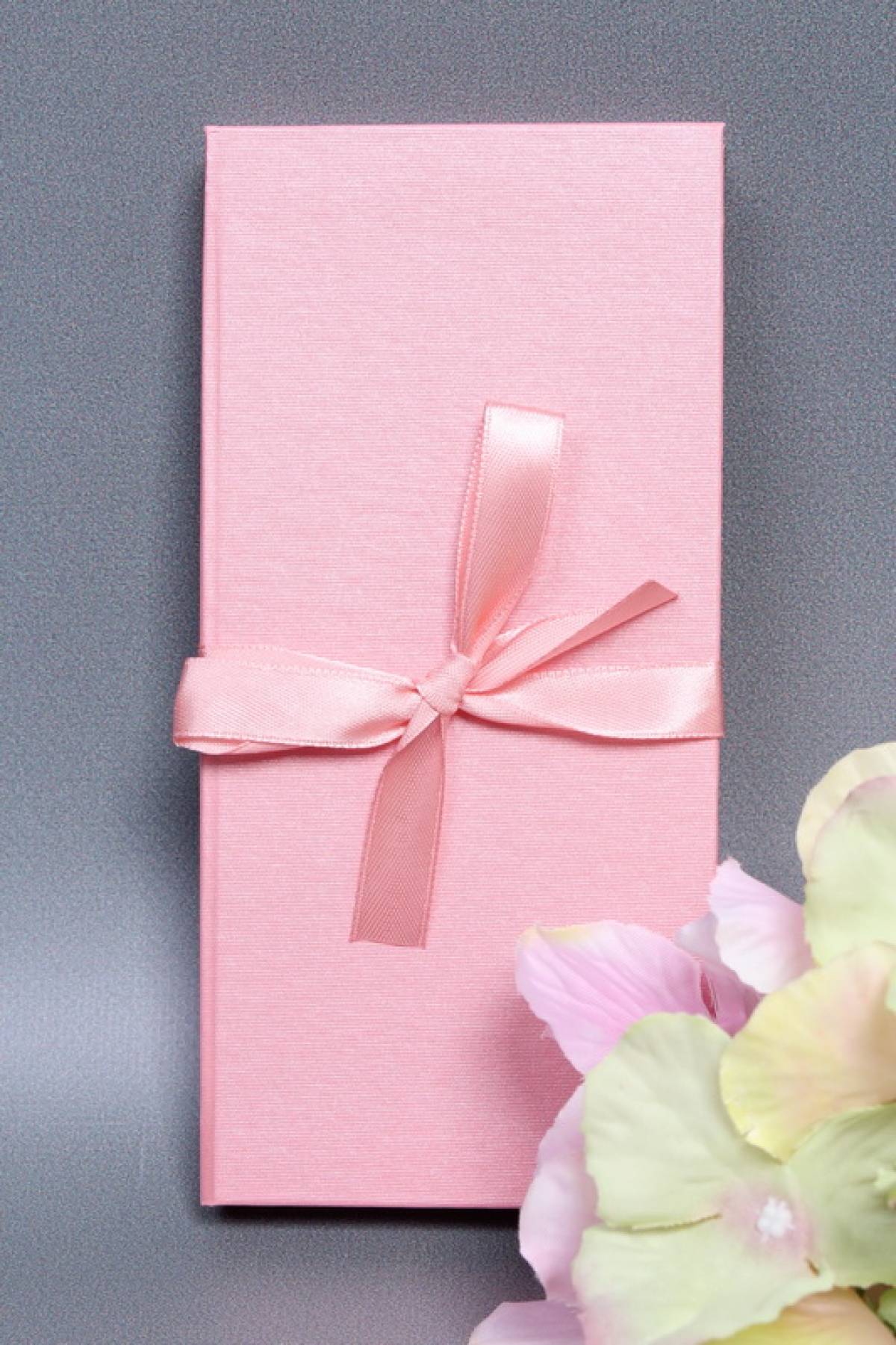 Подарочная коробка ДЛЯ ДЕНЕГ с бантом,тиснение МИКРОВЕЛЬВЕТ 172х83х16,розовый Д10303П.045