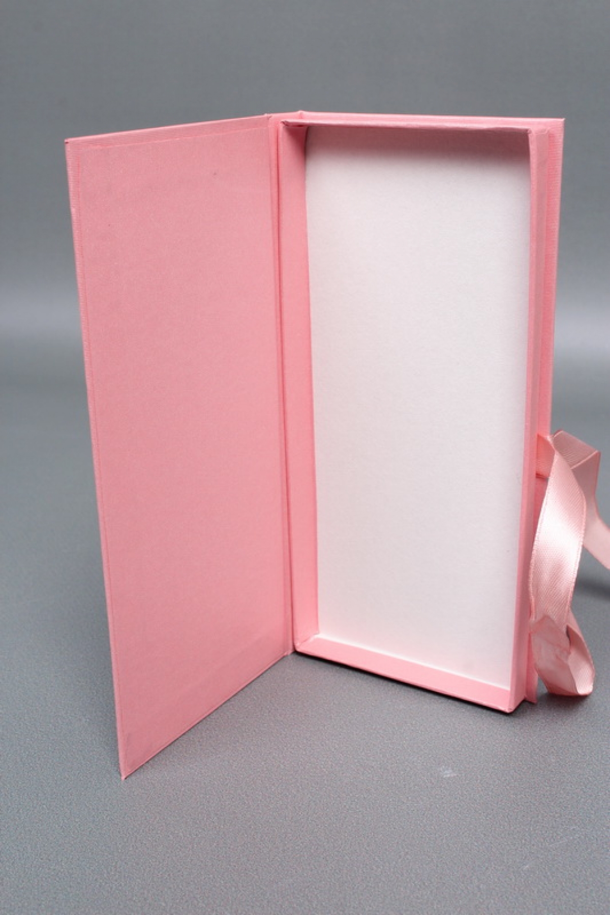 Подарочная коробка ДЛЯ ДЕНЕГ с бантом,тиснение МИКРОВЕЛЬВЕТ 172х83х16,розовый Д10303П.045