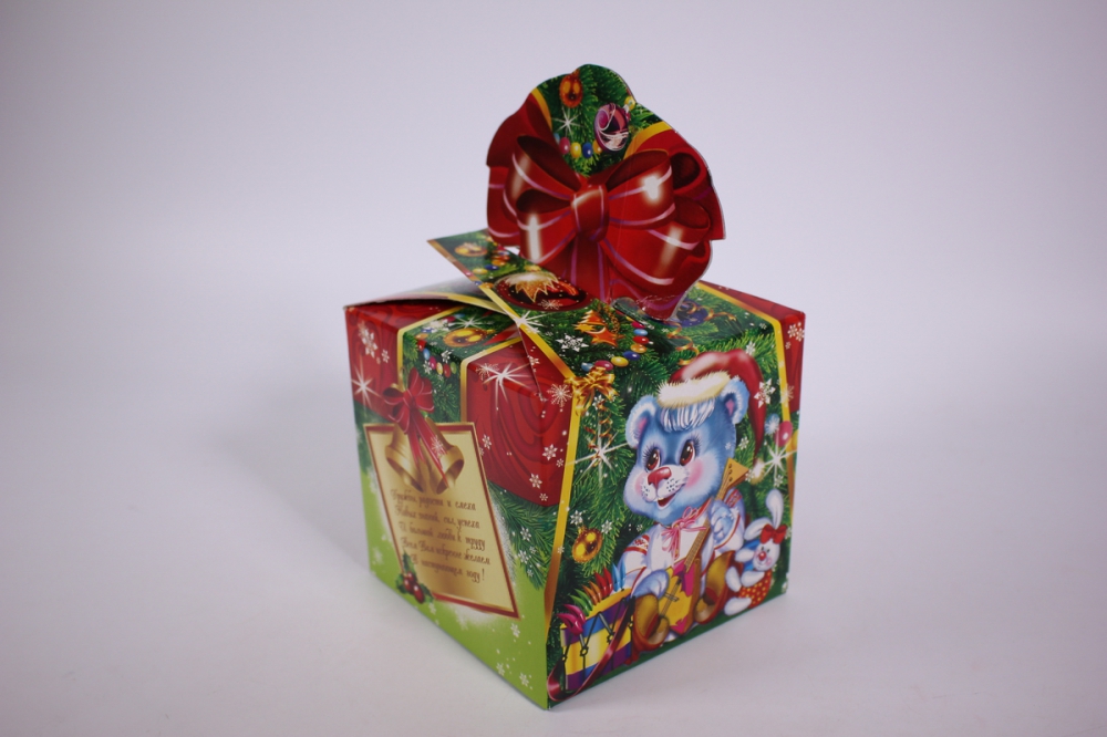 подарочная коробка (подарок с бантом) 12х12х12см на 900гр а4