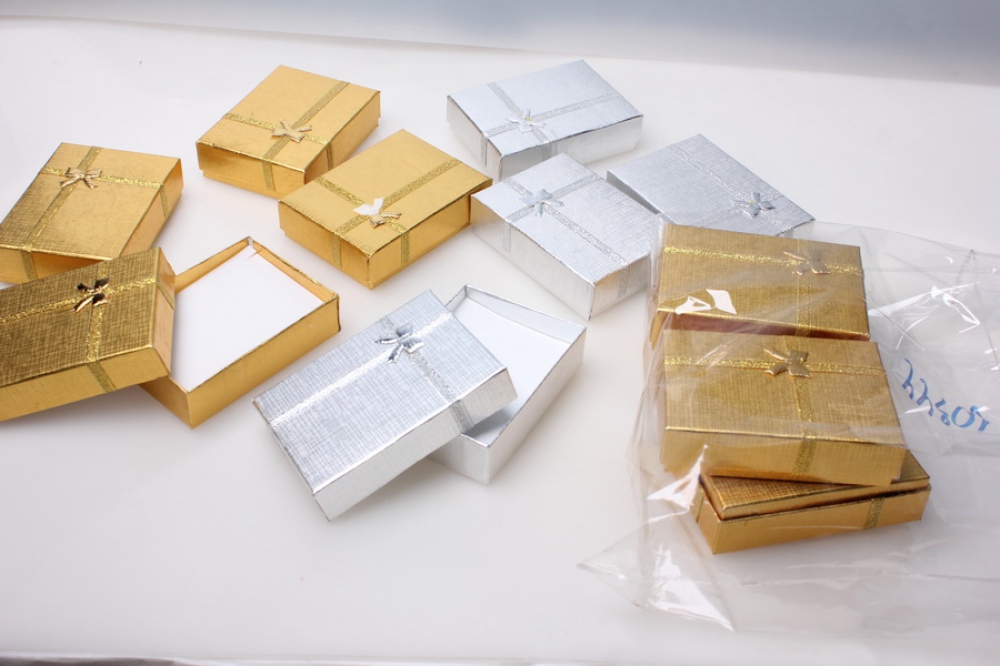 подарочная коробка &quot;прямоугольная, золото/серебро&quot; 10,5х7,5х3см (цена за 1 шт)