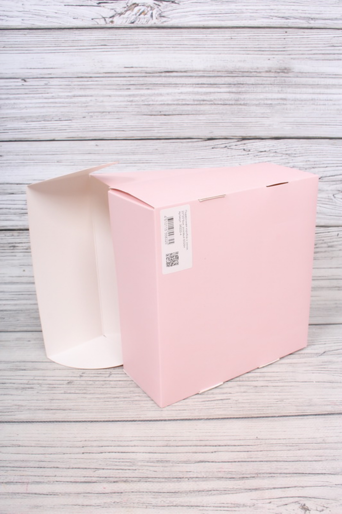 Подарочная коробка с окном, 20*20*8см, розовый 8325Н