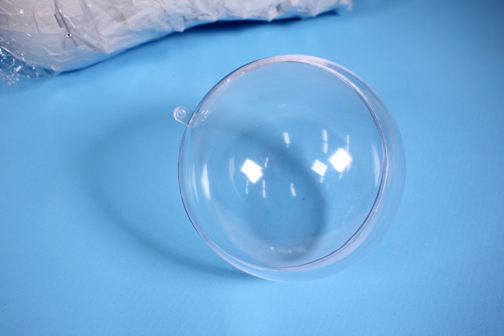 Шар пластиковый прозрачный. Прозрачный шар ПВХ. Прозрачный резиновый шар. Шар прозрачный пластиковый. Круглый шар прозрачный пластик.
