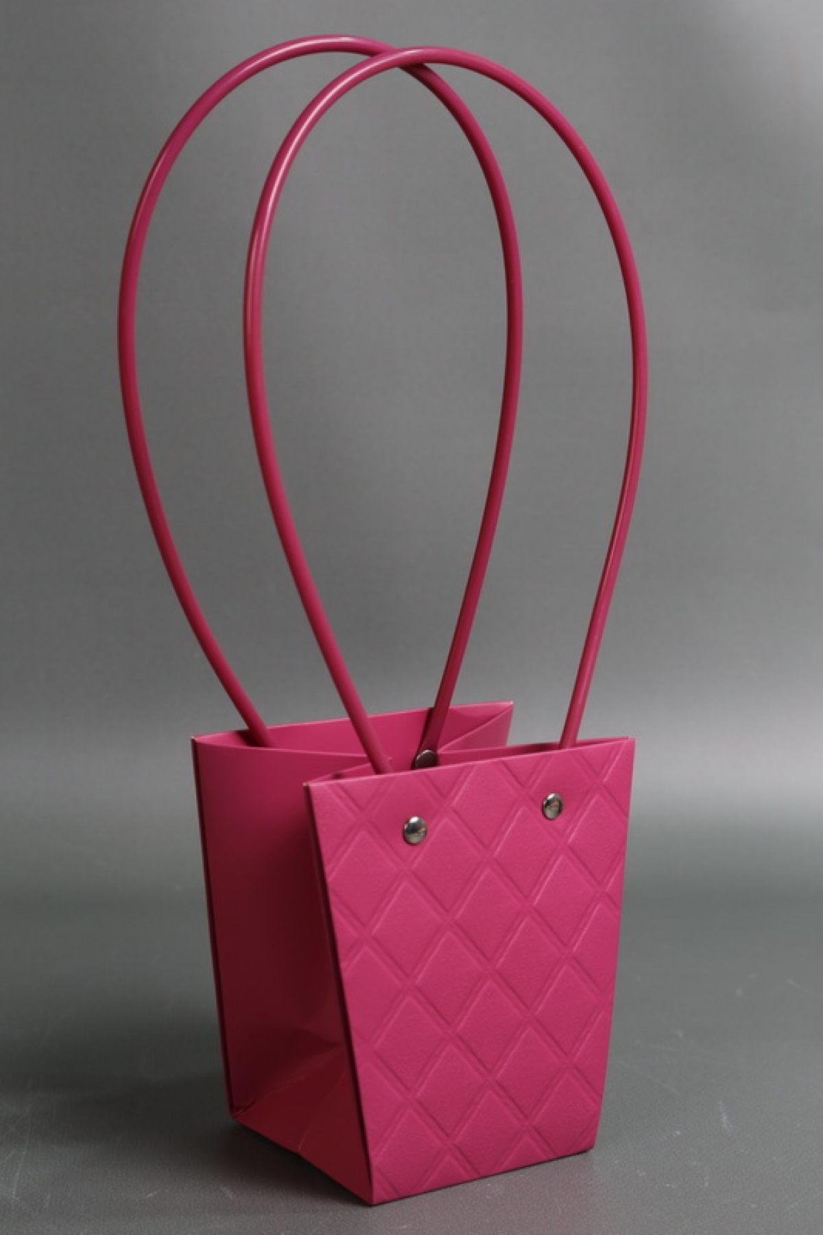 Сумка для ЦВЕТОВ (14) Тиснение клетка 12*8*12,5 бордовая  М14   Цена за 1шт