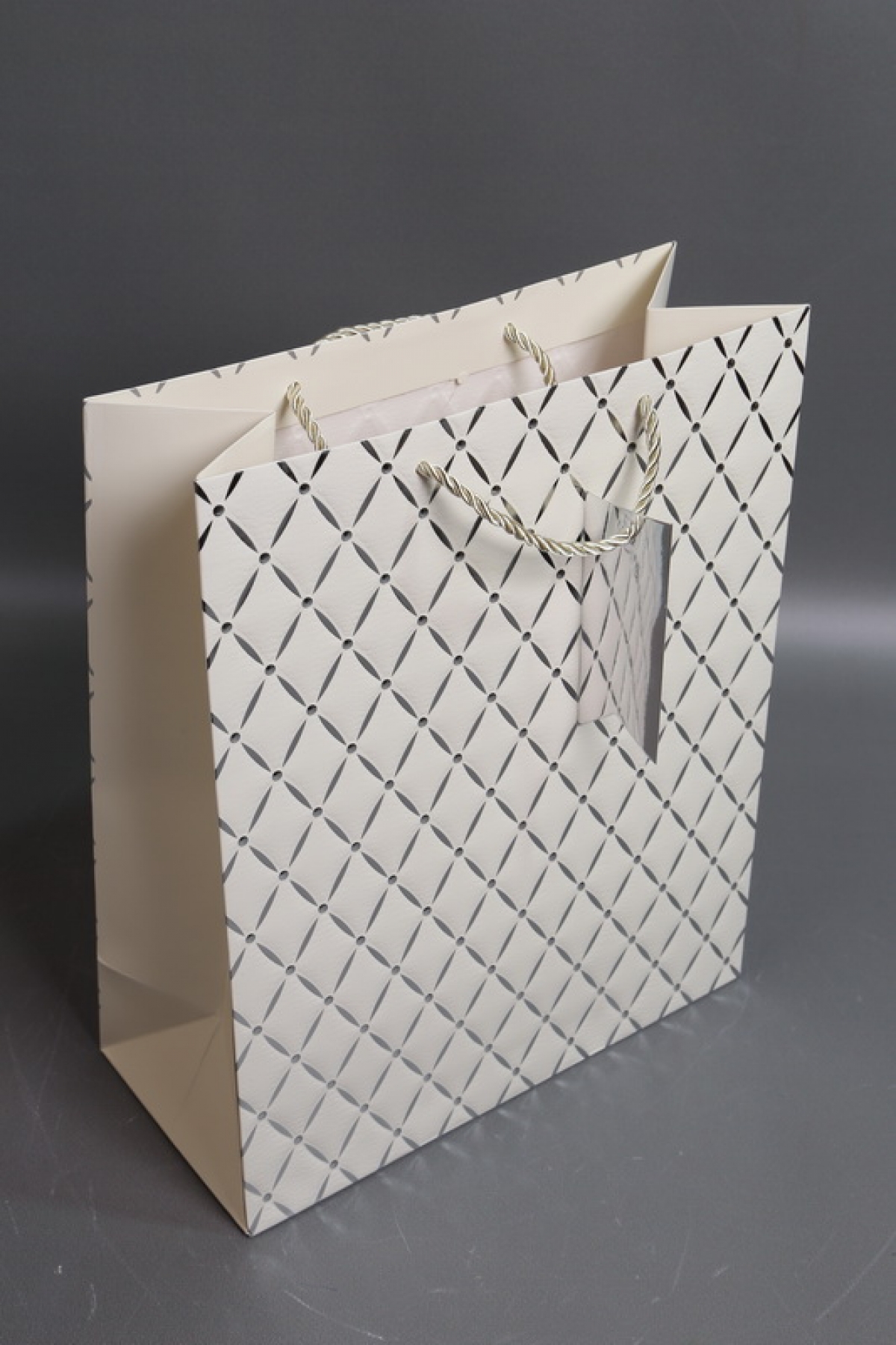 Сумка Люкс Алмазный узор  26*32*12 белый   L574