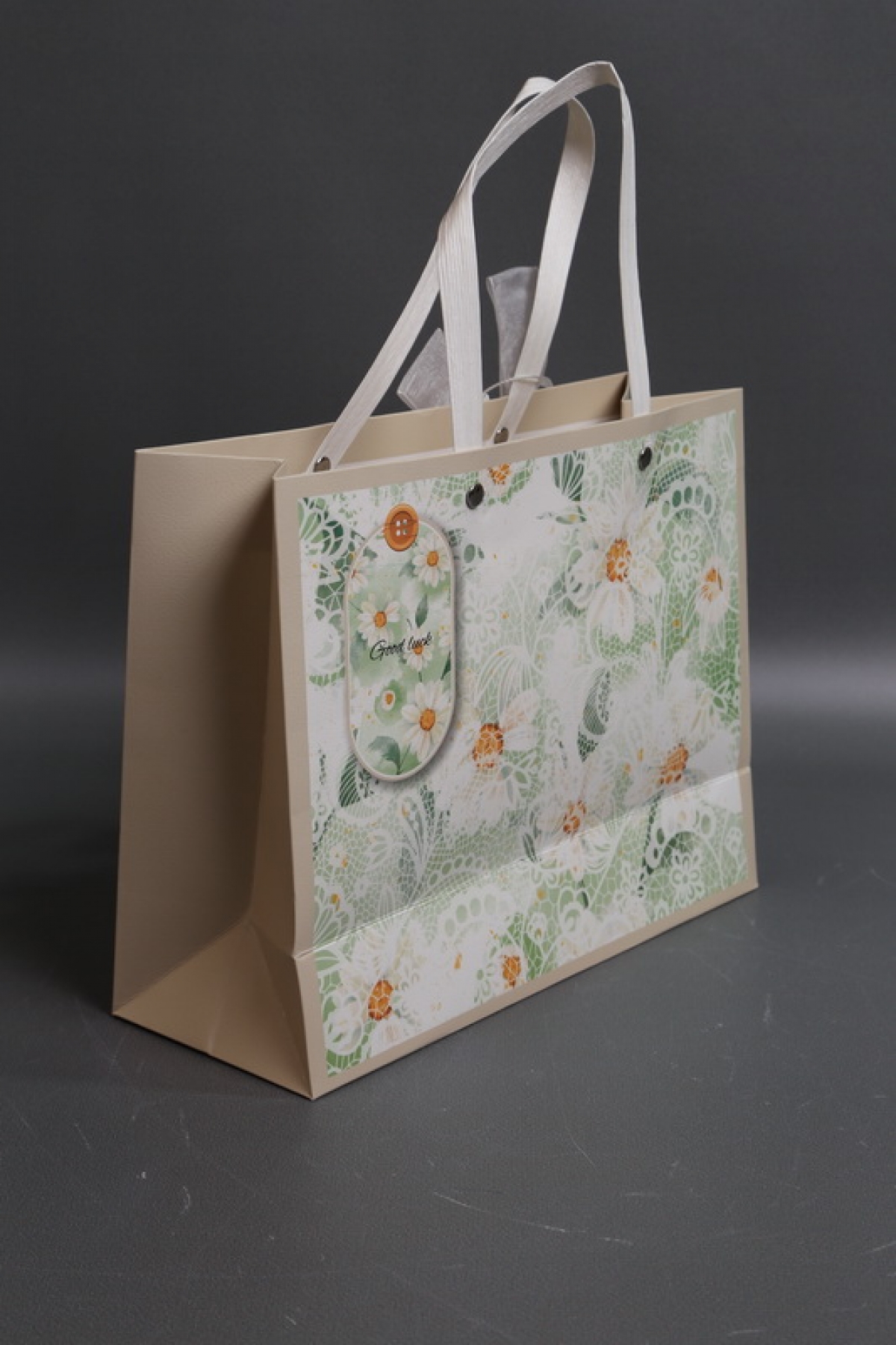 Сумка Люкс Цветочное кружево  25*20*10 кремовый  L210 Цена за 1шт