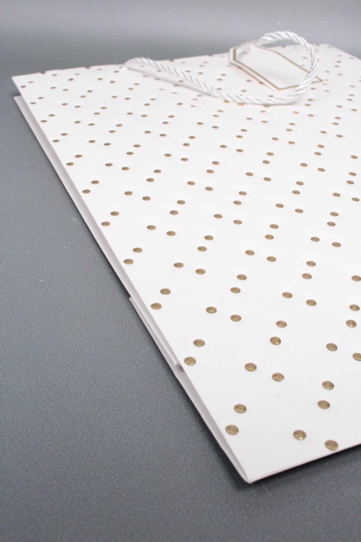 Сумка ЛЮКС Кнопки металл 31*42*12 белый  L1993