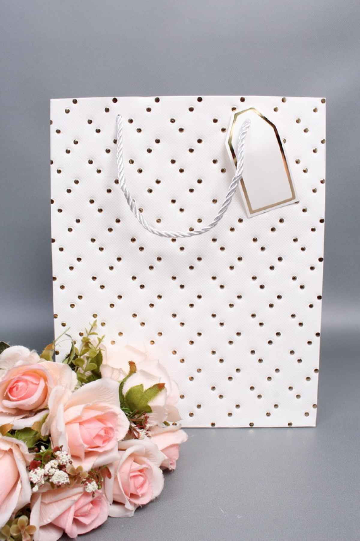 Сумка ЛЮКС Кнопки металл 26*32*12 белый  L1992