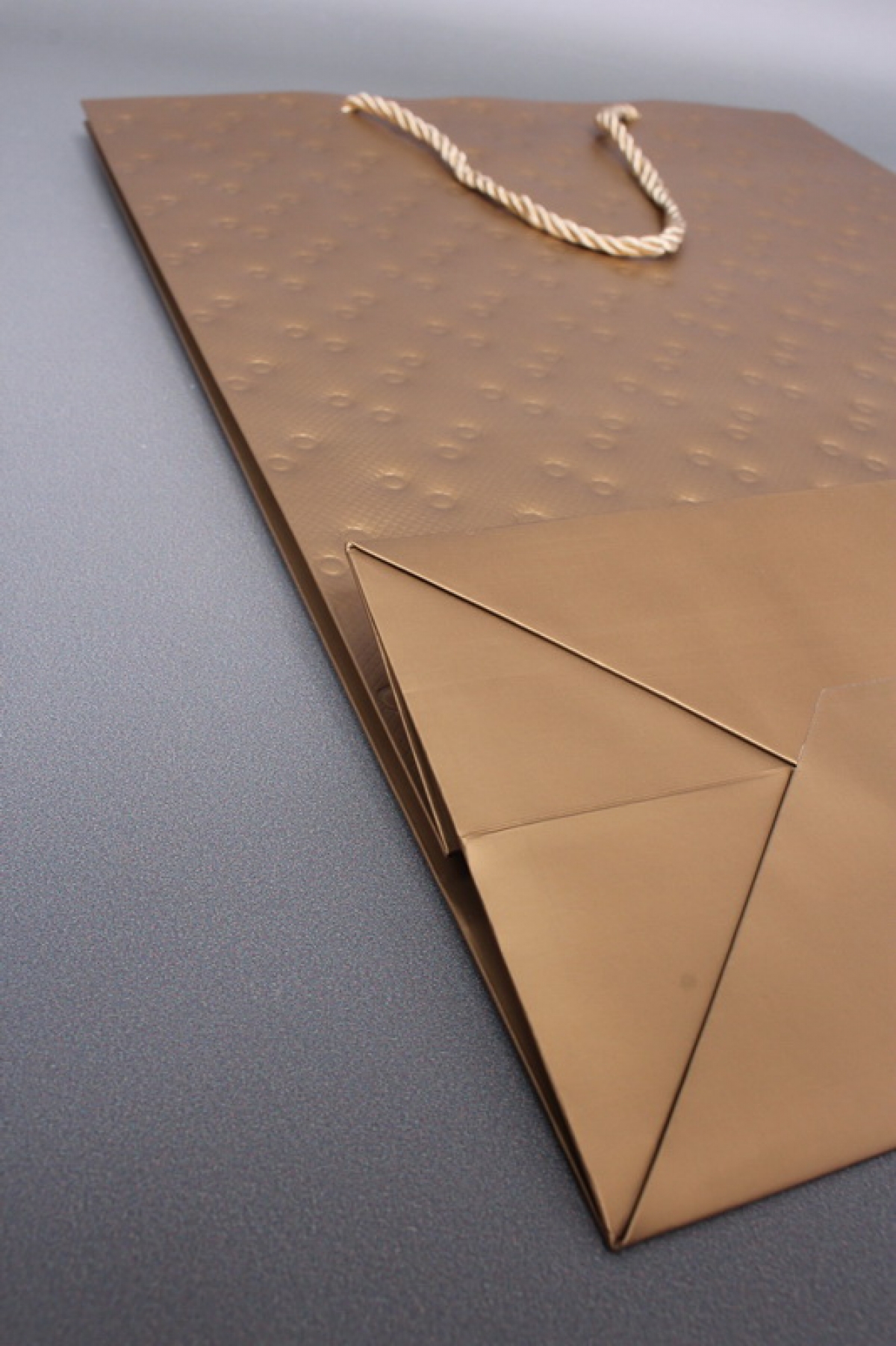 Сумка ЛЮКС Кнопки металл 31*42*12 золото  L1993