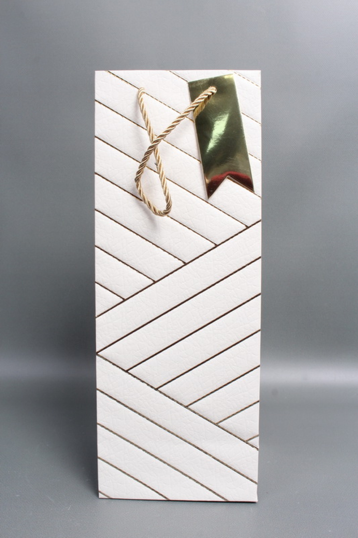 Сумка Люкс под Бутылку Золотая диагональ 37*14*12 белый L590