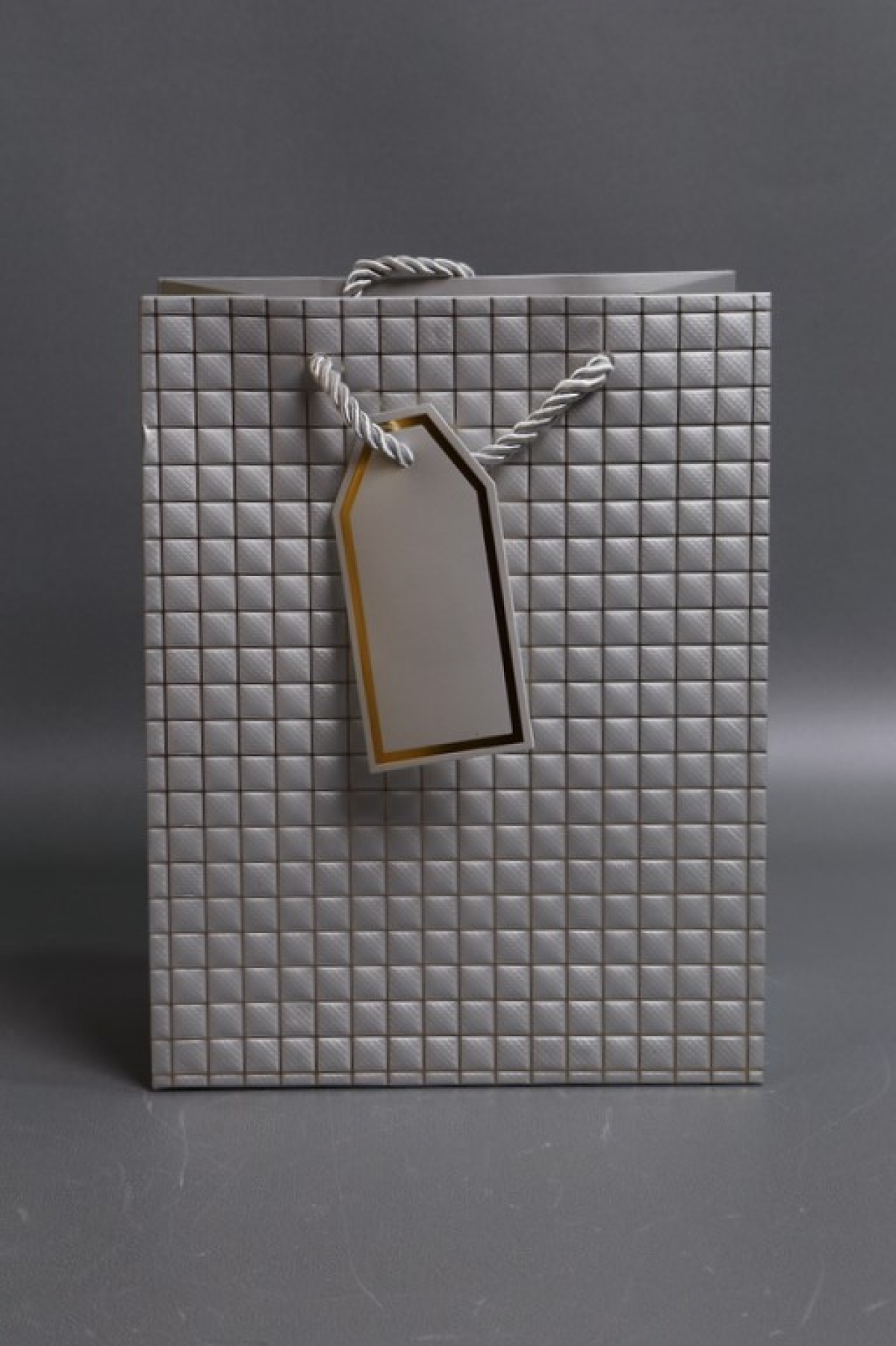 Сумка Люкс Тиснение клетка  18*23*10 серебро L2933 Цена за 1шт