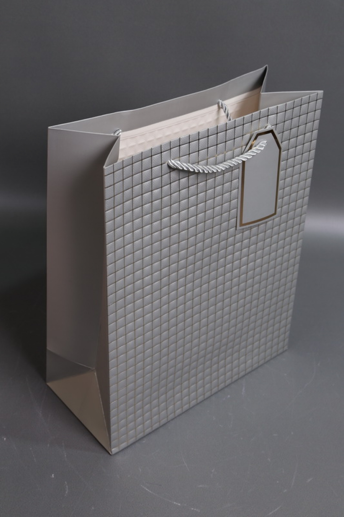 Сумка Люкс Тиснение клетка  26*32*12 серебро  L2932 Цена за 1шт