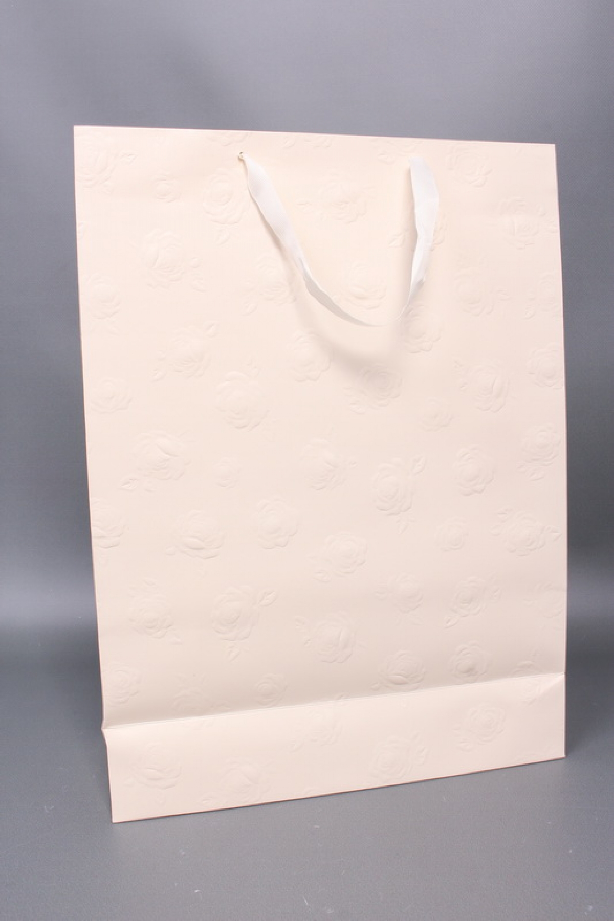 Сумка Люкс Тиснение Розы 31*42*12 крем  Цена за 1шт  L458