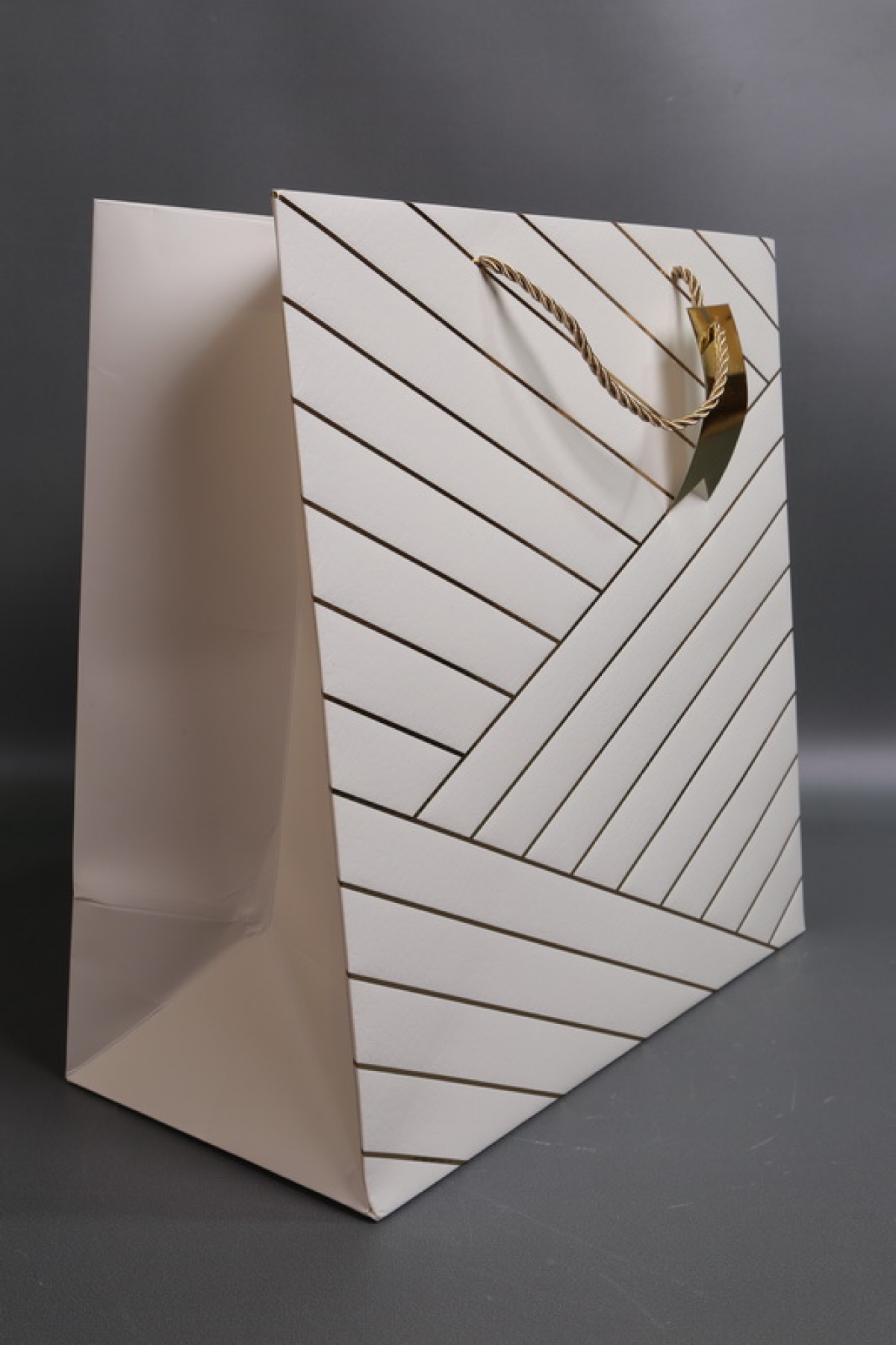 Сумка Люкс Золотая диагональ  38*38*18  шампань    L496