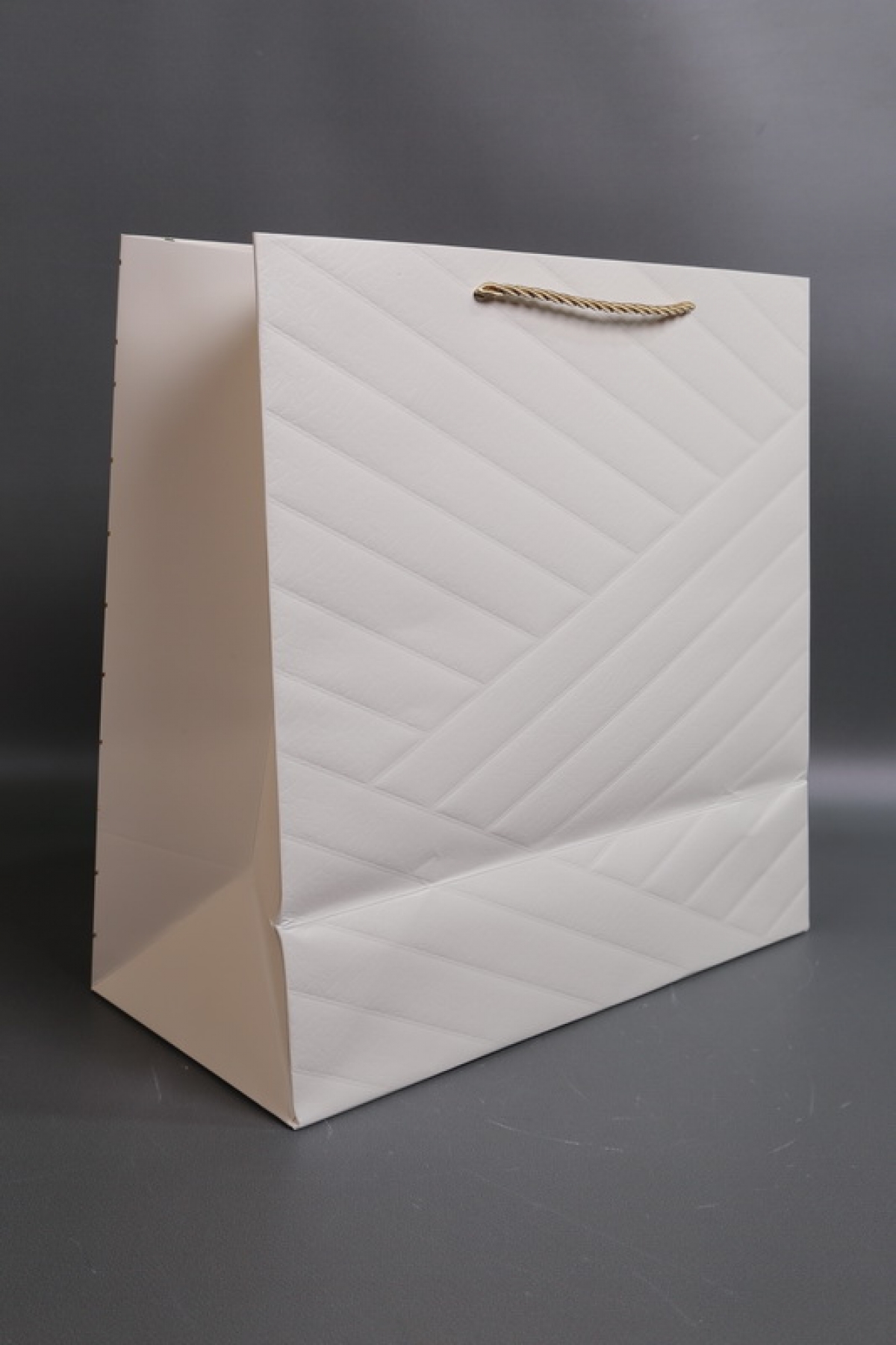 Сумка Люкс Золотая диагональ  38*38*18  шампань    L496