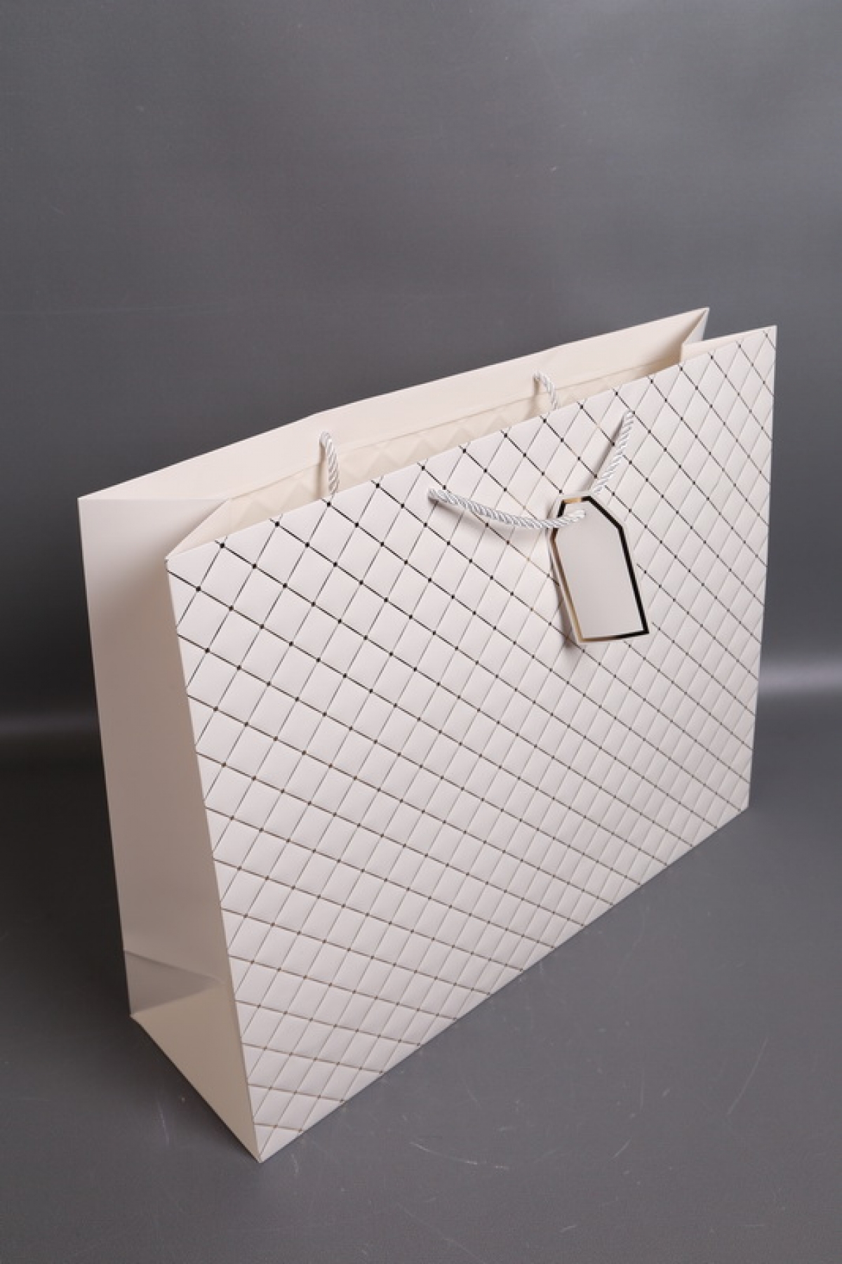 Сумка Люкс Золотой Ромб 50*40*15  белый L402 Цена за 1шт