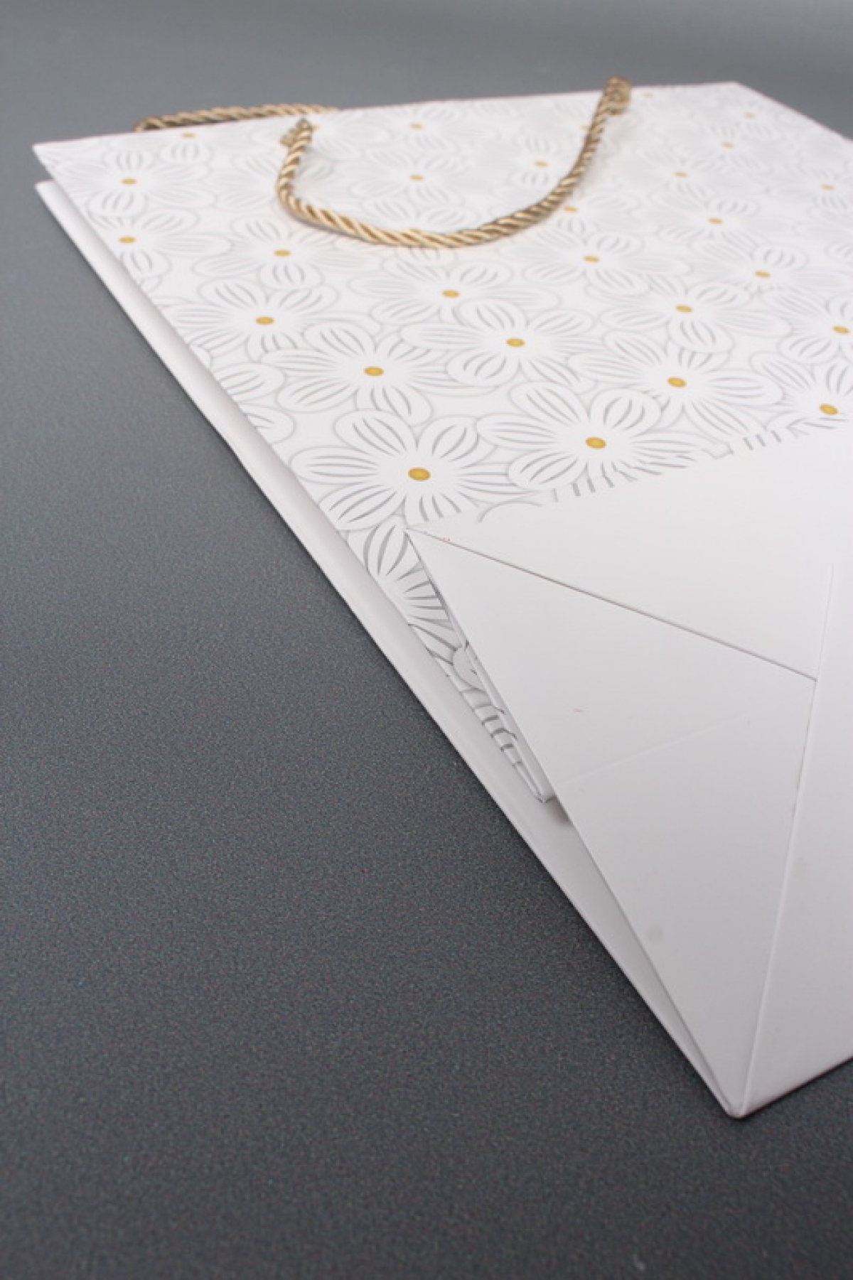 Сумка  Люкс Ромашки воздушные 26*32*12 белый   L1169