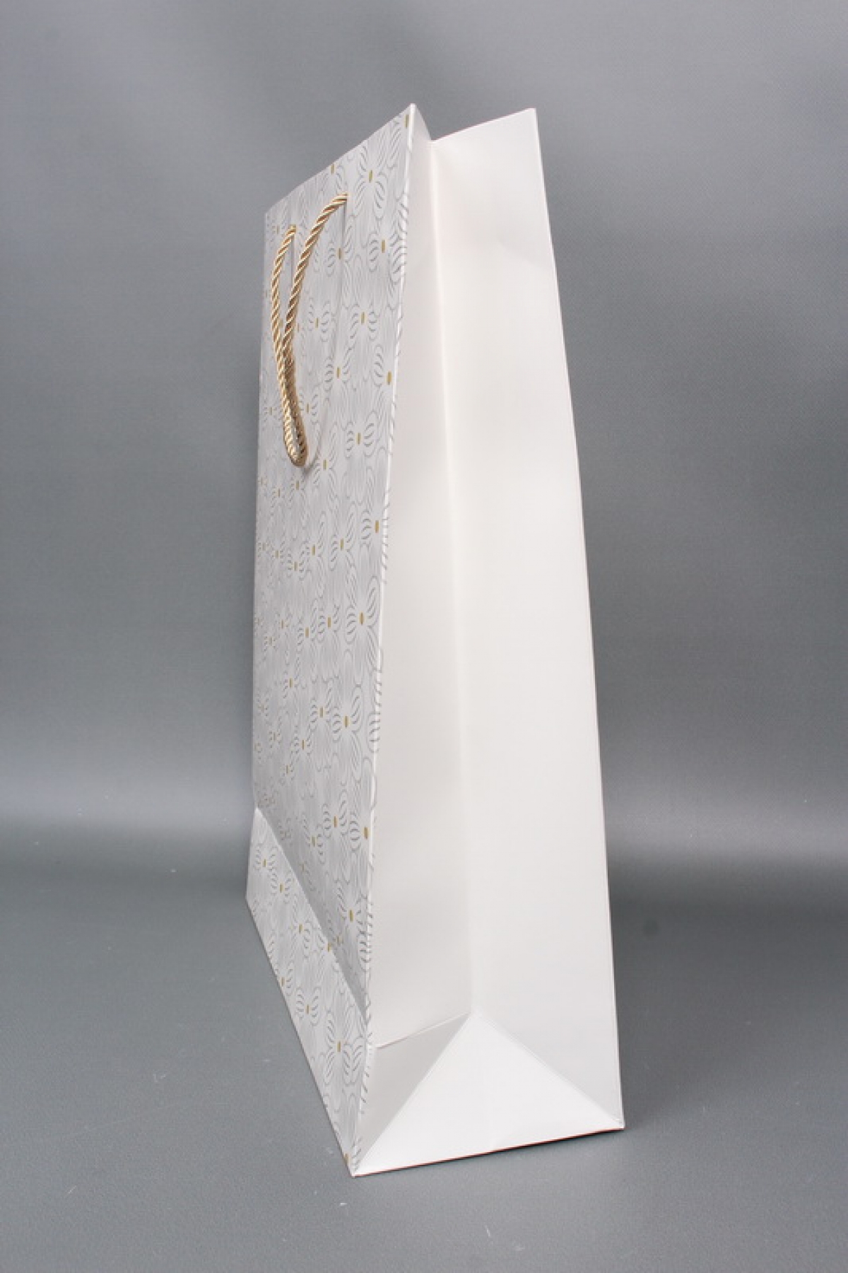 Сумка  Люкс Ромашки воздушные 31*42*12 белый   L1170