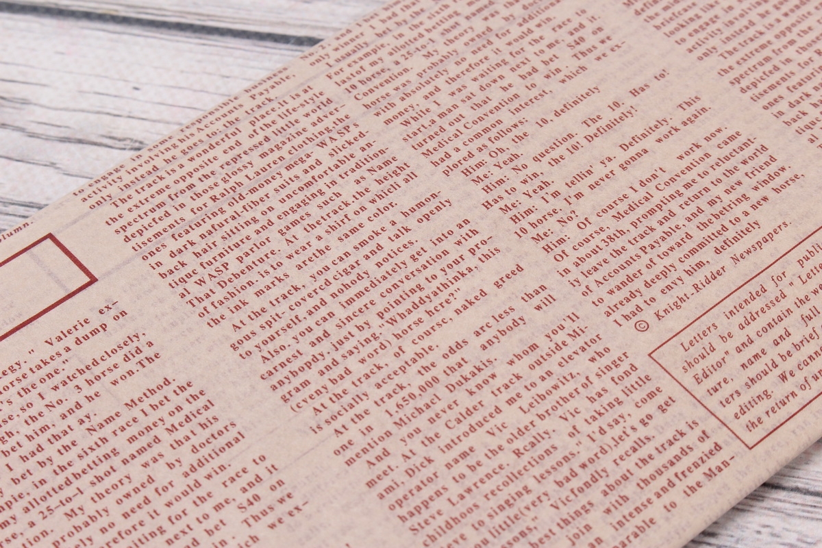 Тишью Бумага "Газета", 10  листов в упаковке, 20 грамм, 50cmx70cm, цв. красный на бежевом 4990Л
