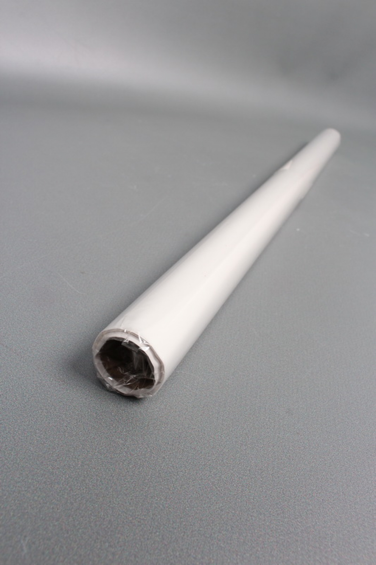 Упак. материал флористич. пленка "Водонепроницаемый тишью", 20 мкр, 58 см х 10 м, белый  1586М