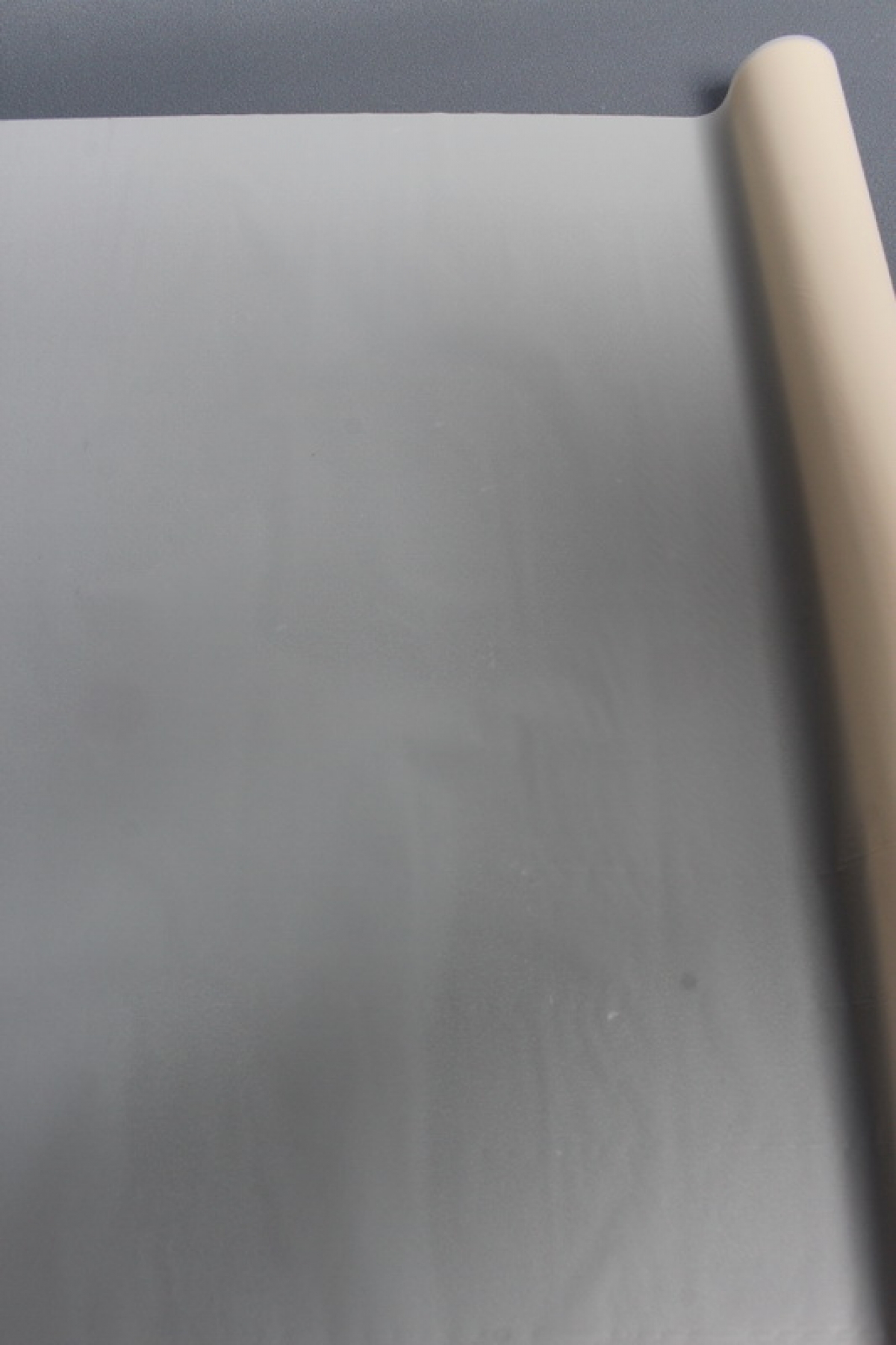 Упак. материал флористич. пленка "Водонепроницаемый тишью", 20 мкр, 58 см х 10 м, кремовый2040