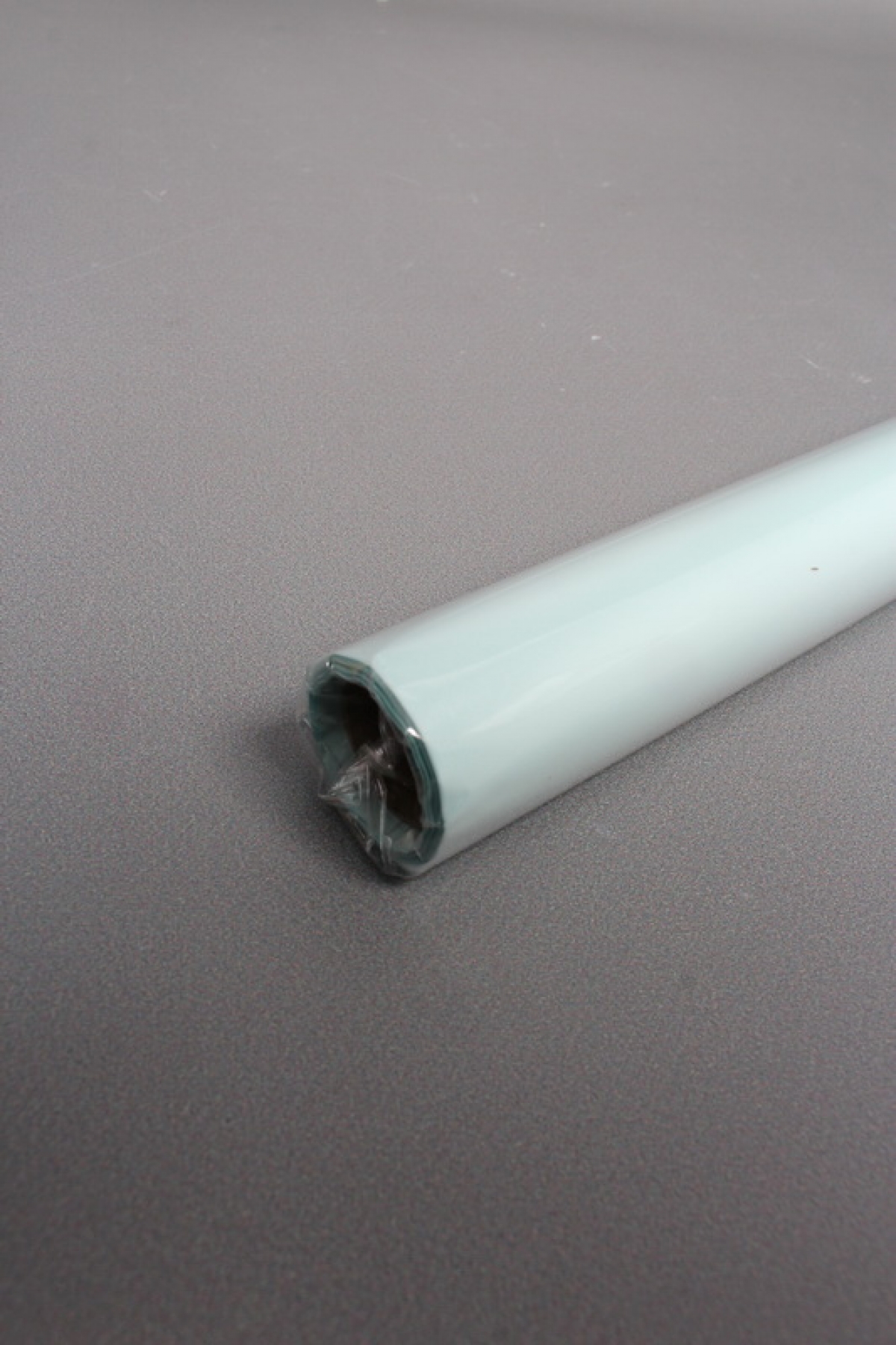 Упак. материал флористич. пленка "Водонепроницаемый тишью", 20 мкр, 58 см х 10 м, светло-голубой1647