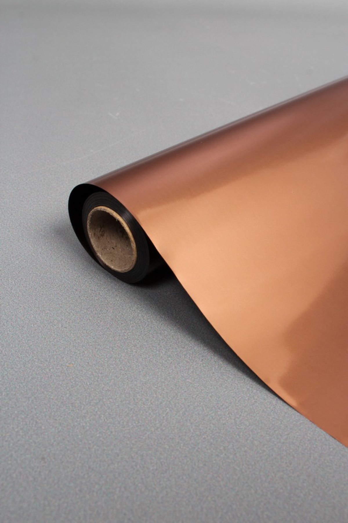 Упак. материал флористическая пленка c металлической стороной, 53 мкр, 58 см х 10 м, бронзовый 2893М